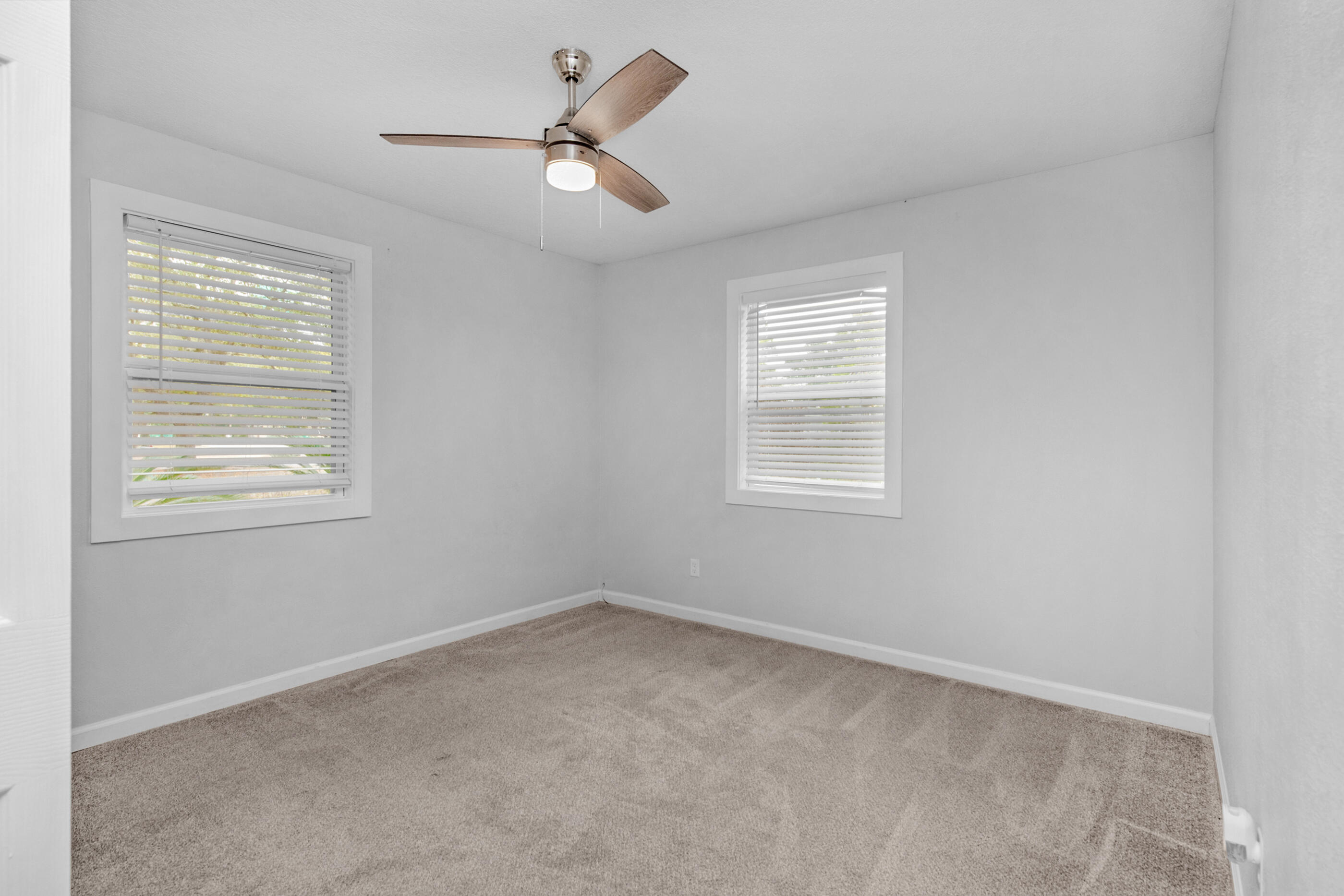 GARNIERS BEACH 2ND - Residential