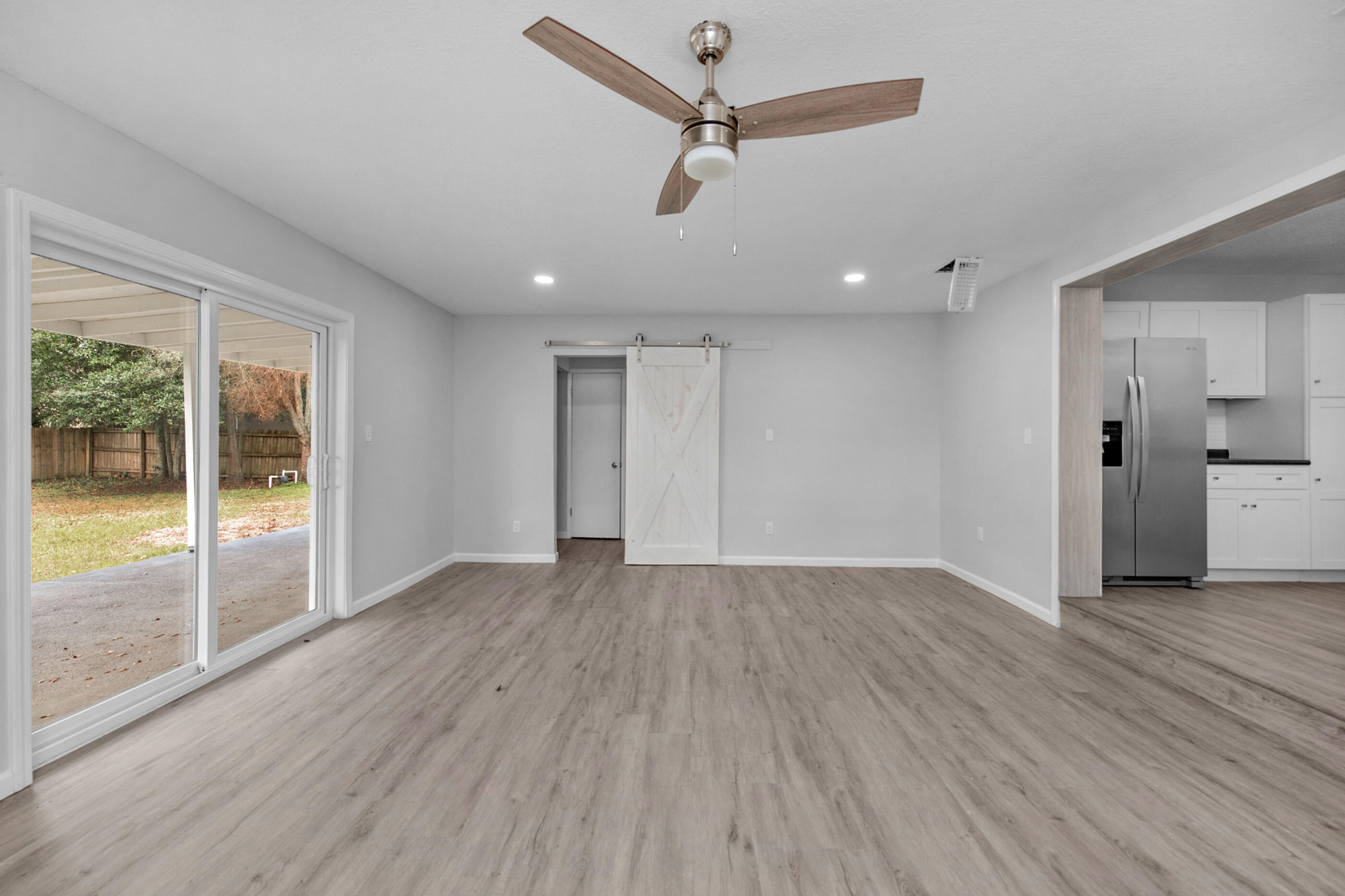 GARNIERS BEACH 2ND - Residential