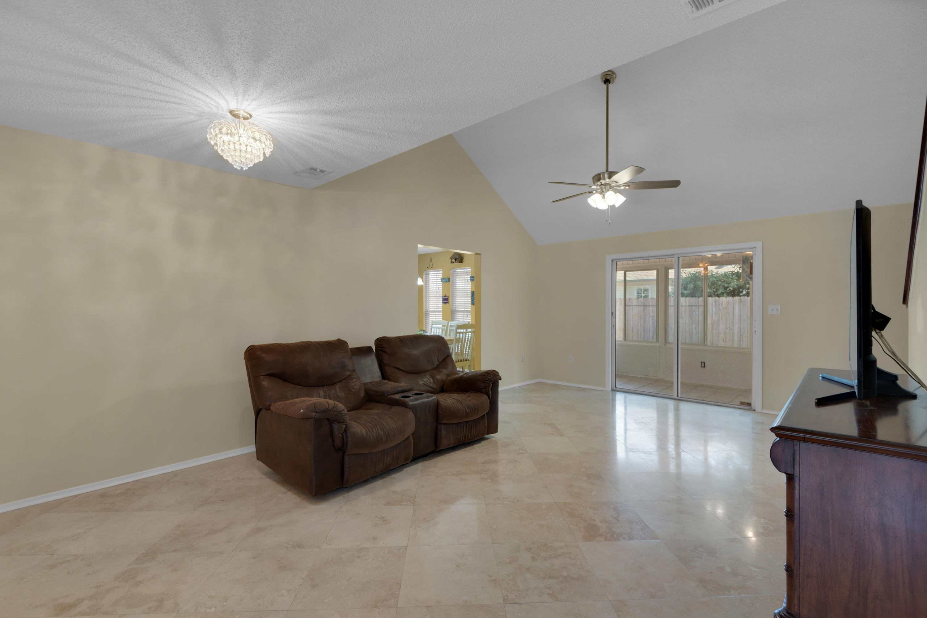 HUNTERS RUN S/D - Residential