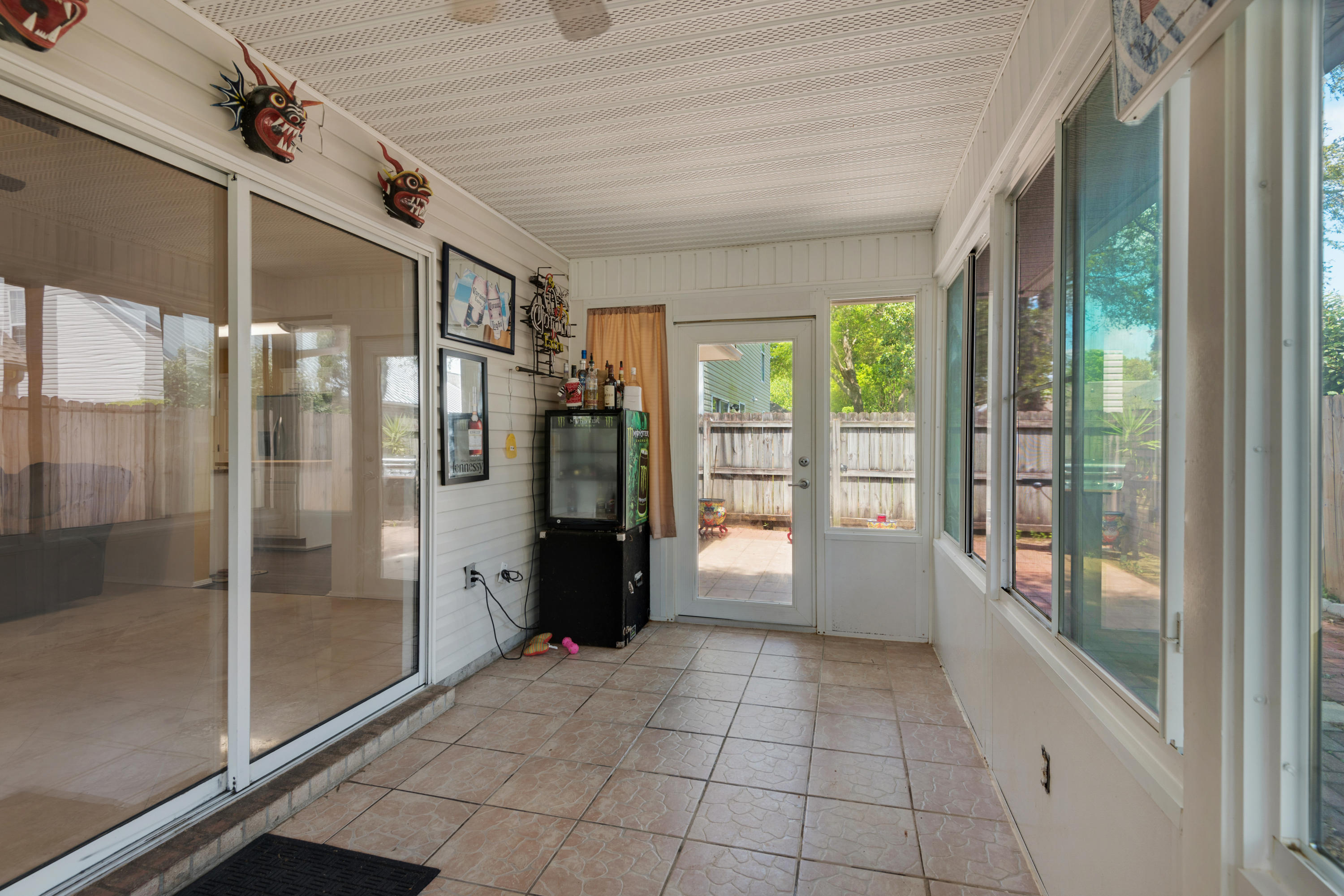 HUNTERS RUN S/D - Residential