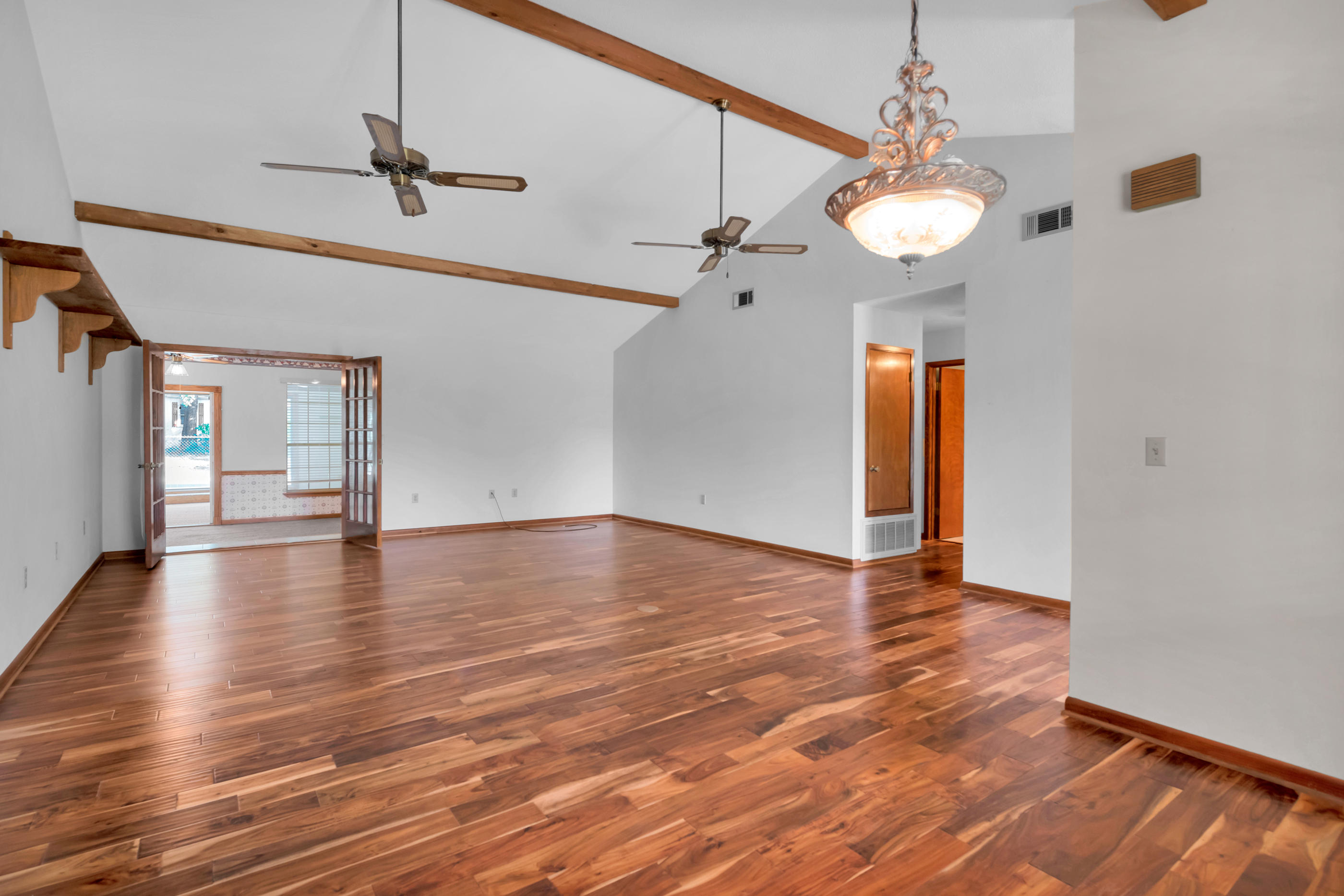 GRANDVIEW HEIGHTS - Residential