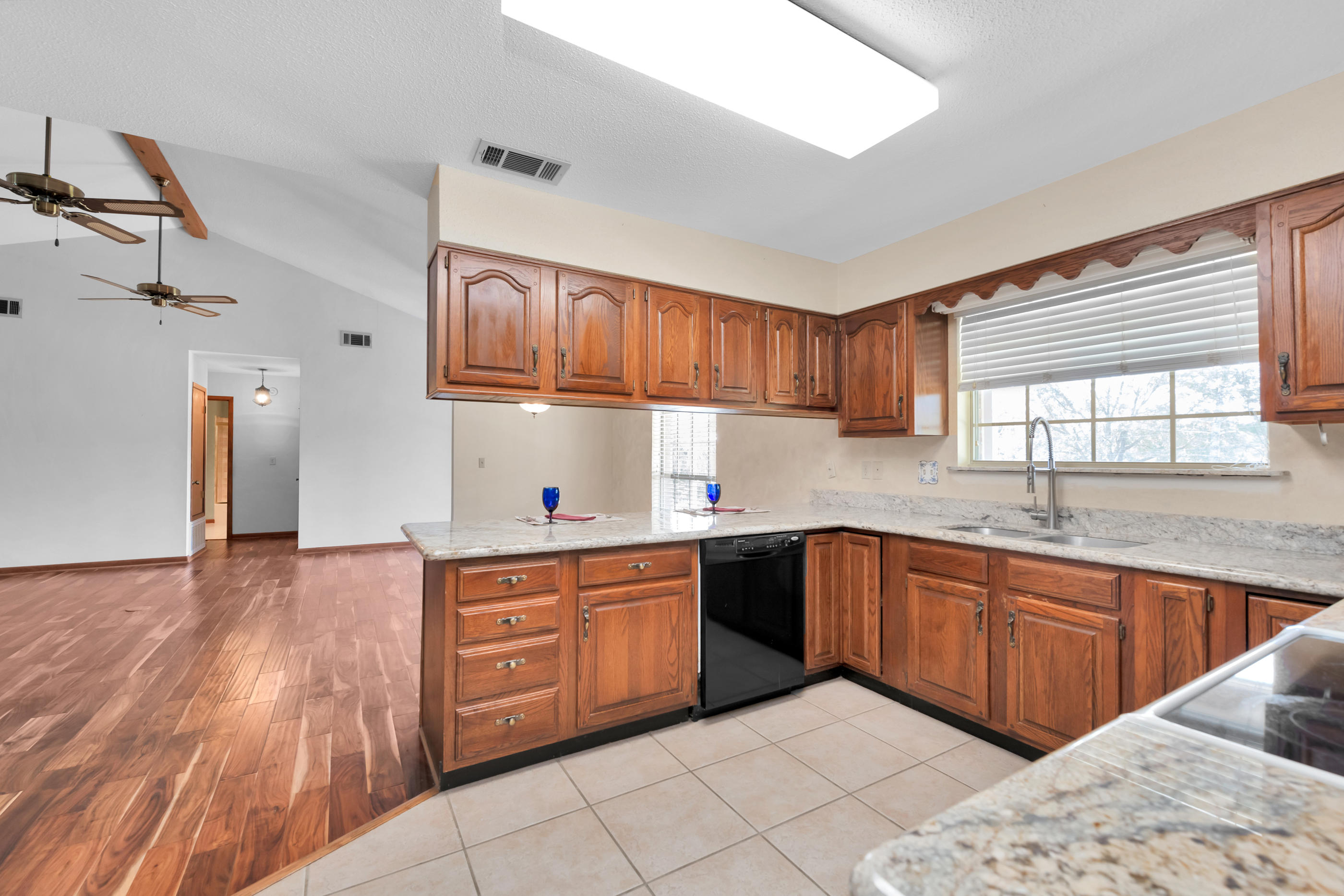 GRANDVIEW HEIGHTS - Residential