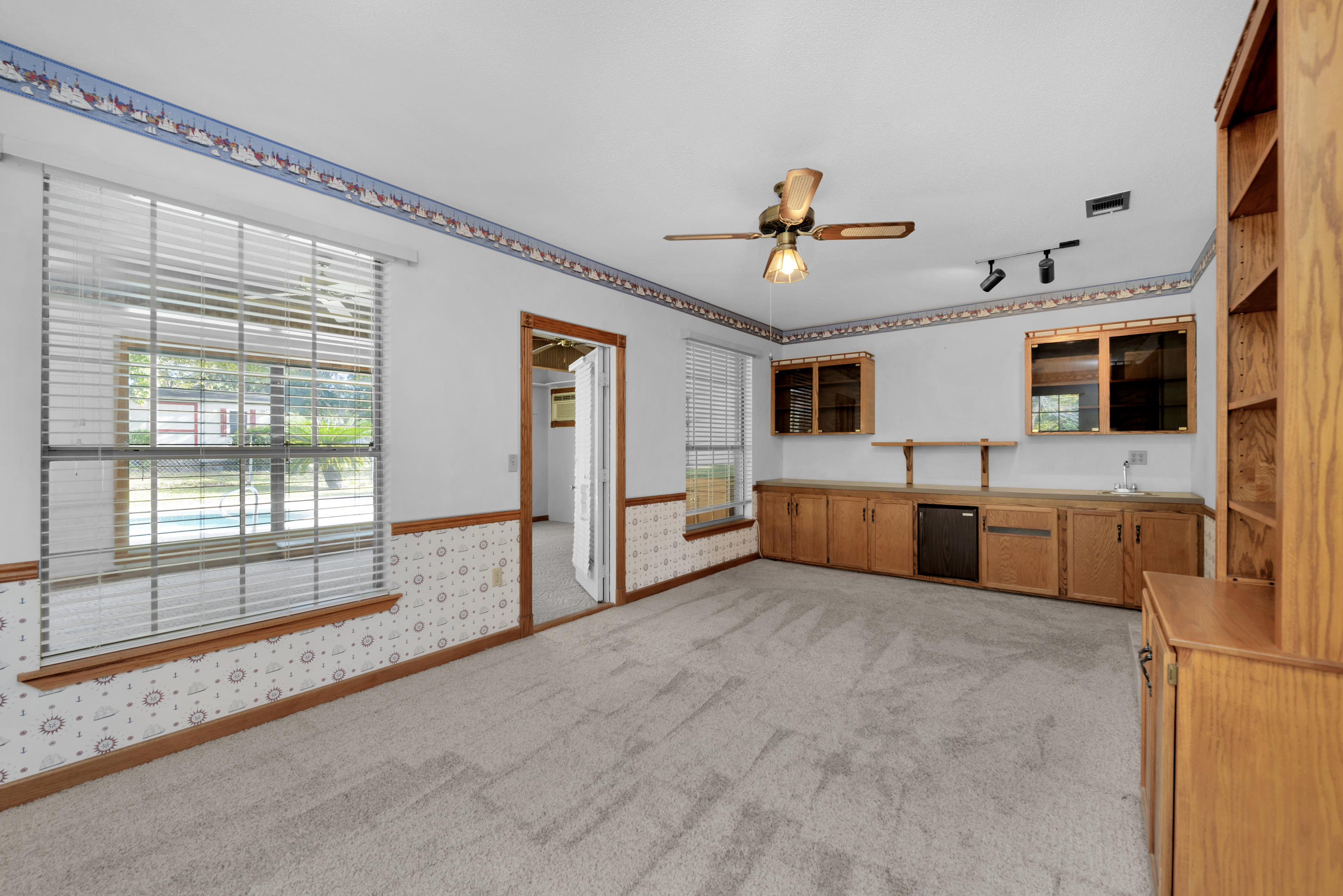 GRANDVIEW HEIGHTS - Residential