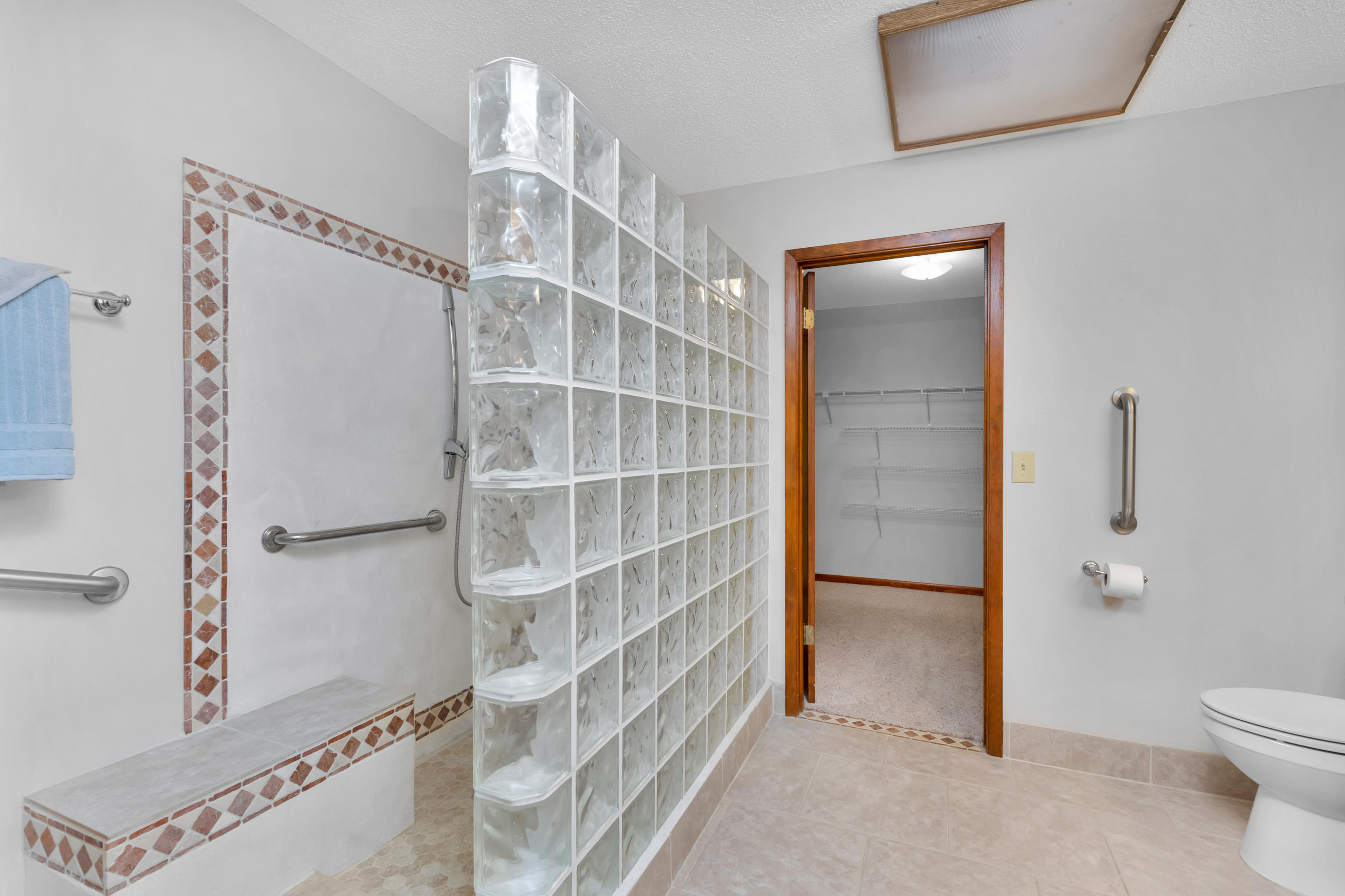 GRANDVIEW HEIGHTS - Residential