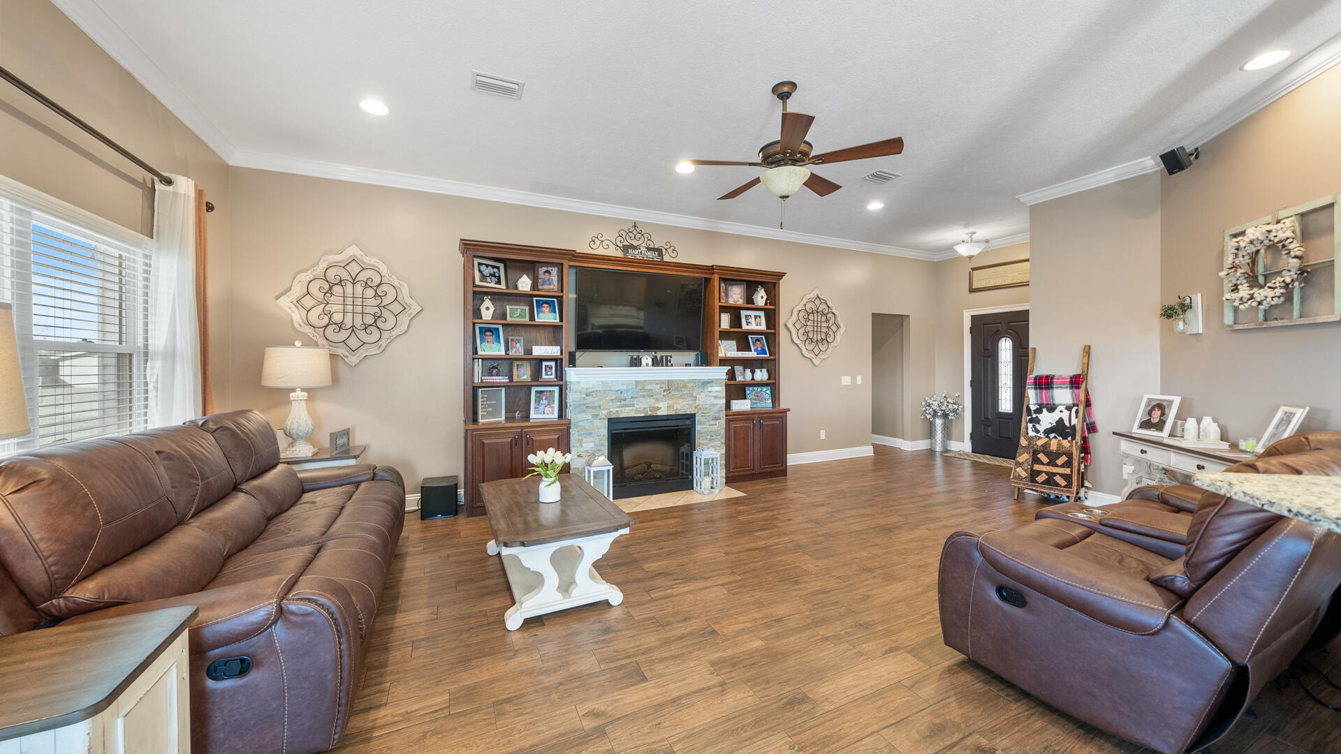 NO RECORDED SUBDIVISION - Residential