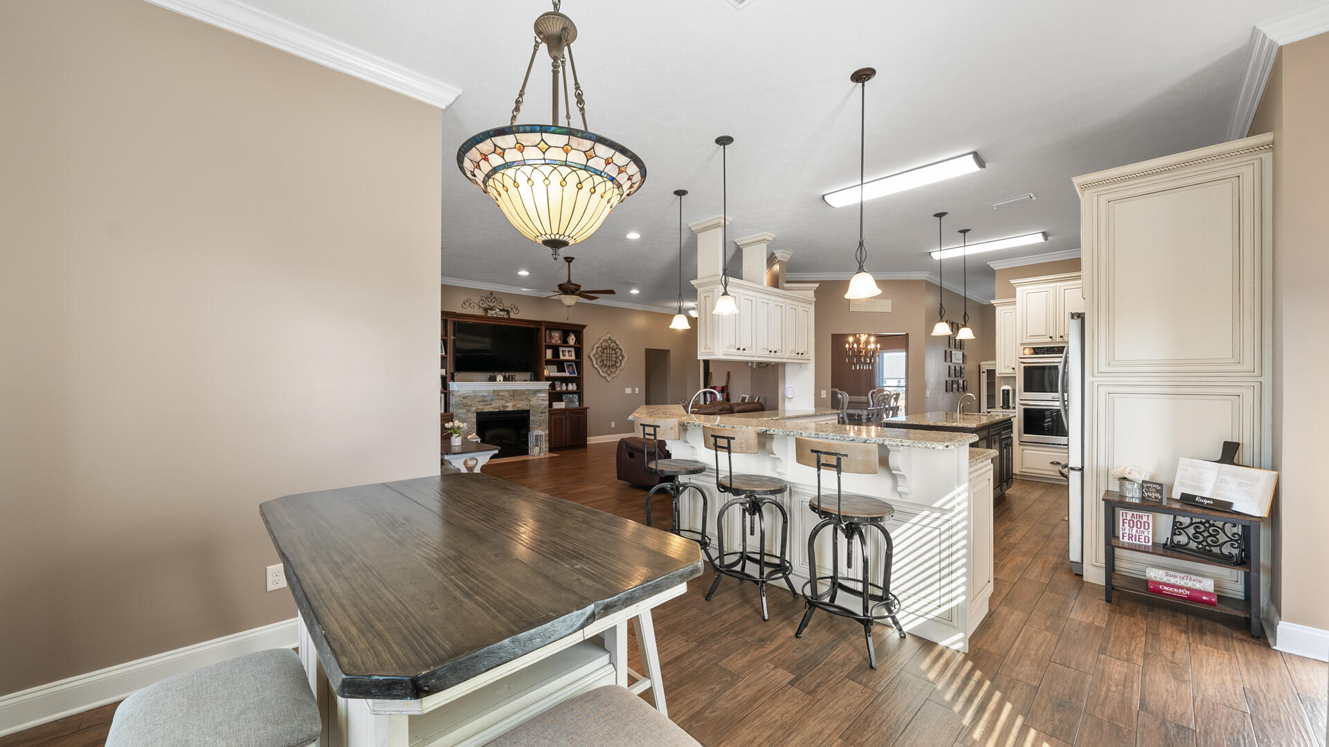 NO RECORDED SUBDIVISION - Residential