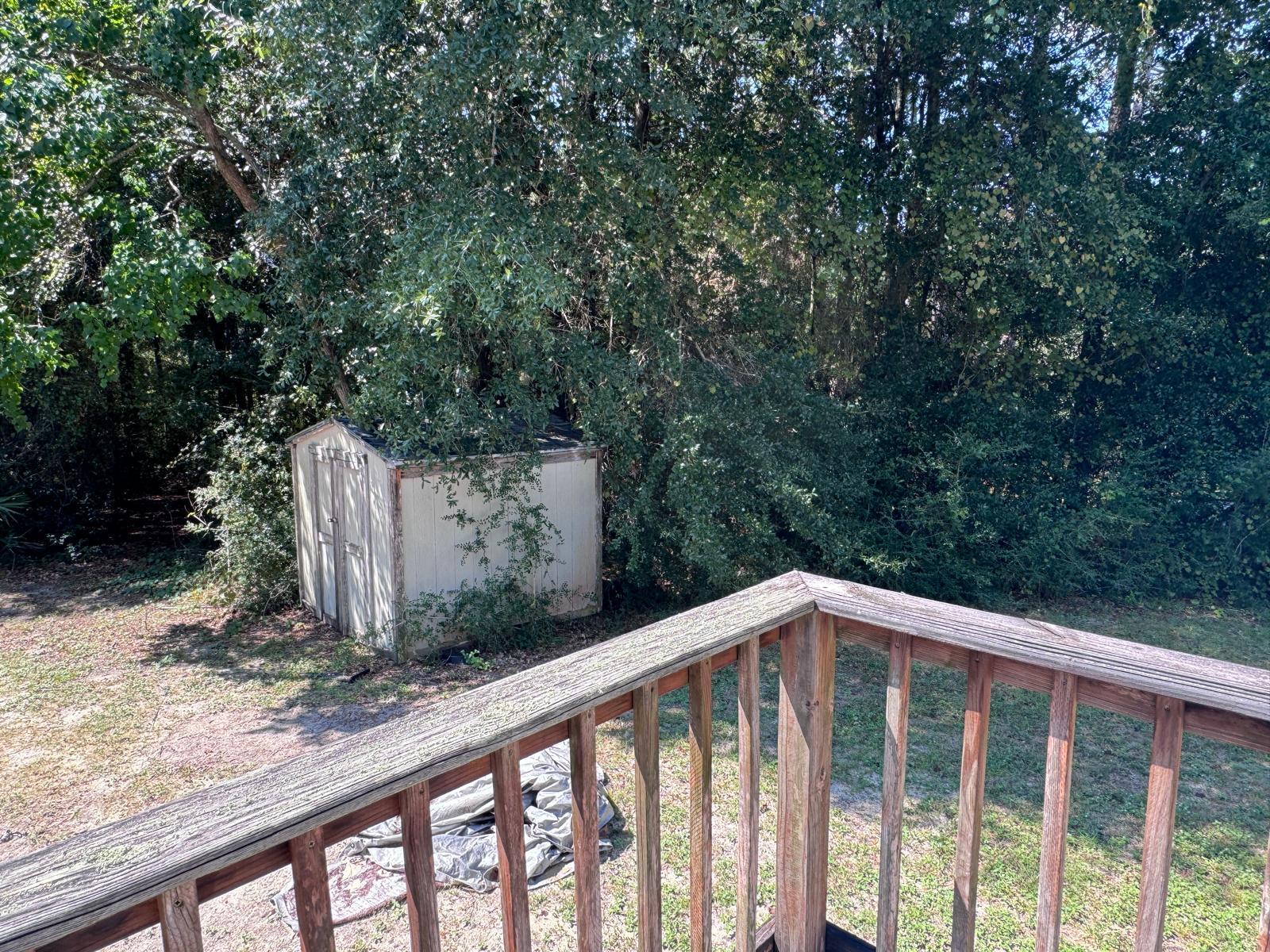 SHOAL CREEK MANOR WEST - Residential Lease