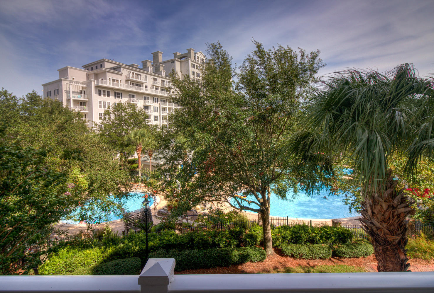 BAHIA CONDO - Residential