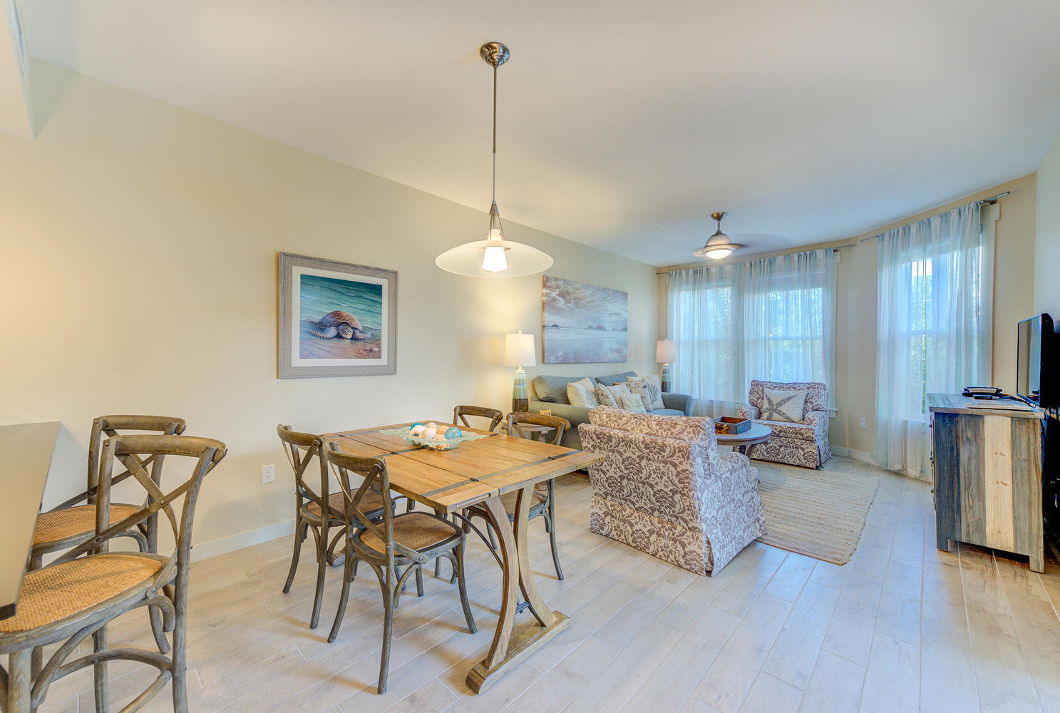 BAHIA CONDO - Residential