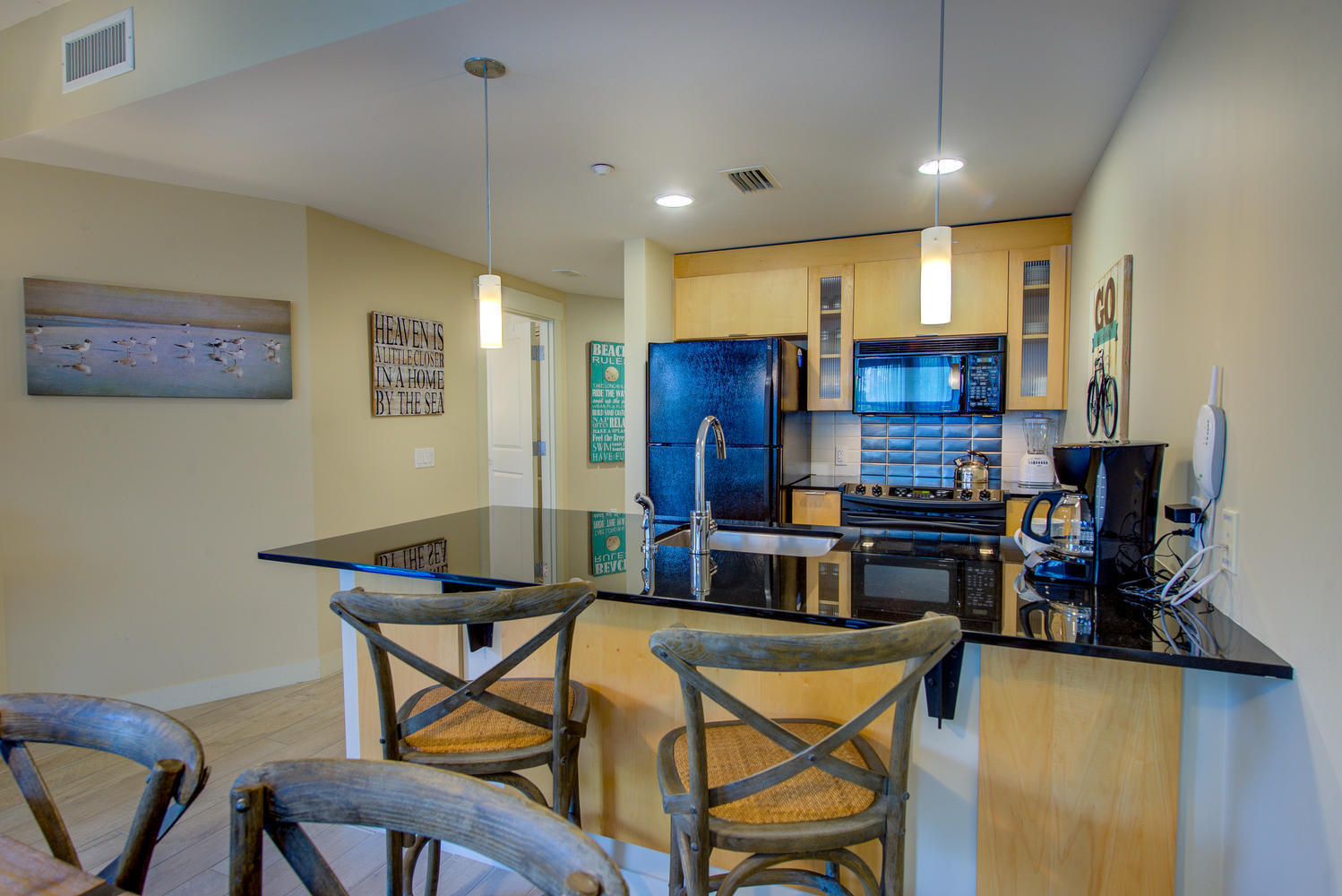 BAHIA CONDO - Residential