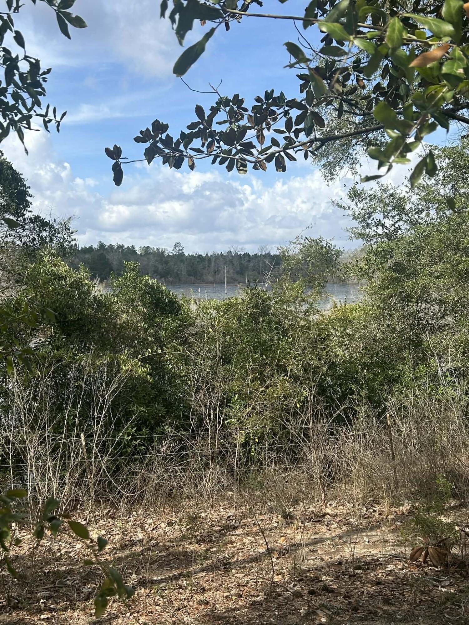 METES & BOUNDS - Farm