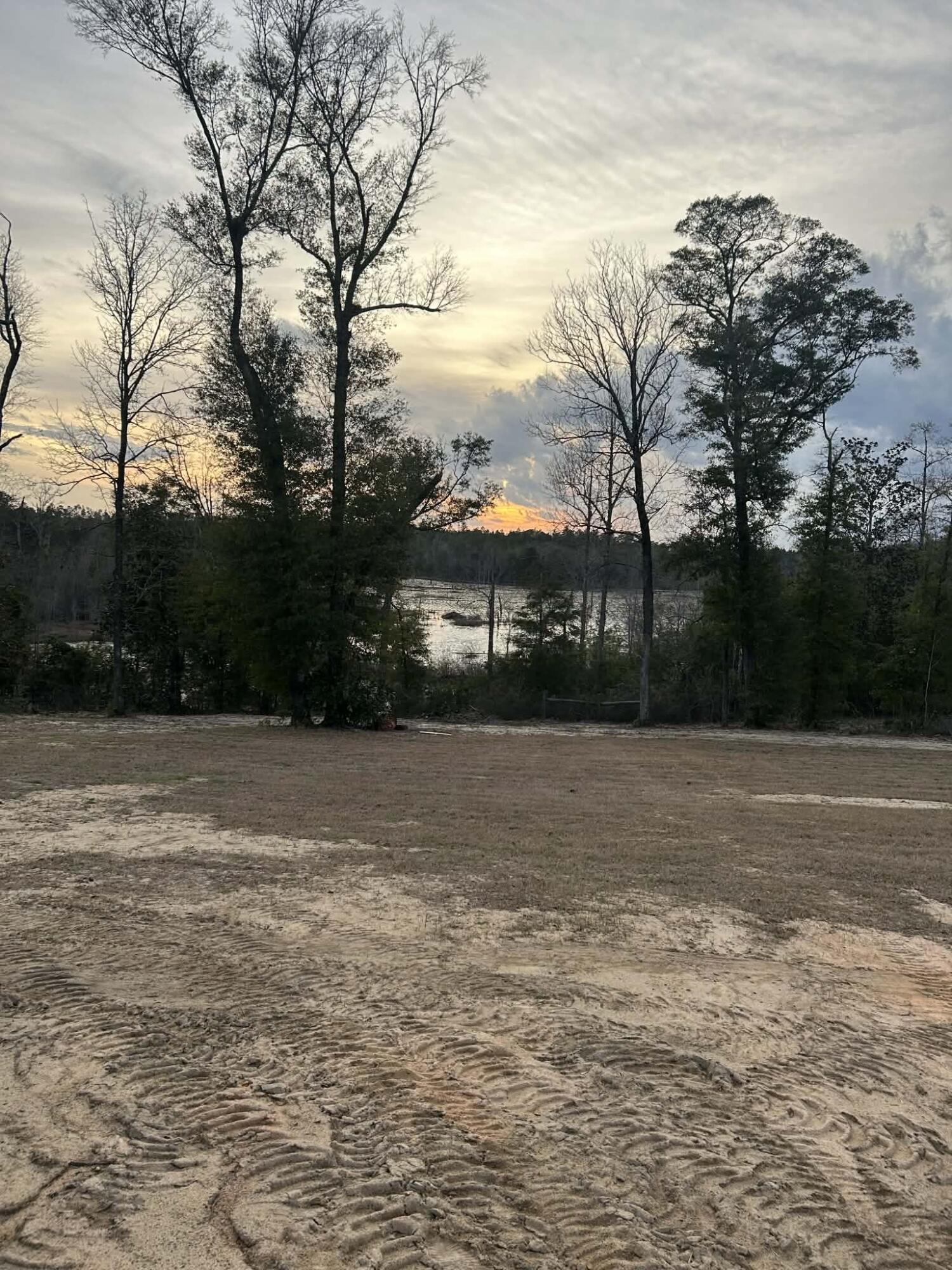 METES & BOUNDS - Farm