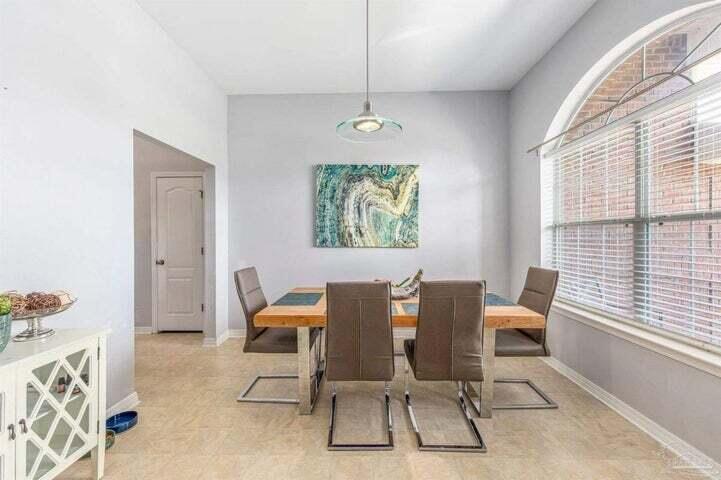 CREETWOOD VILLAGE - Residential