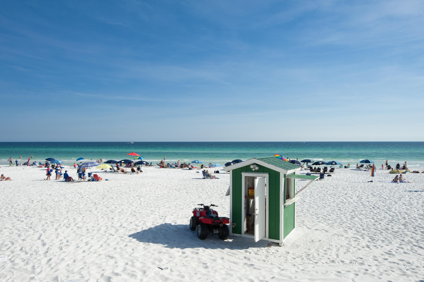BUNGALOS AT SANDESTIN - Residential