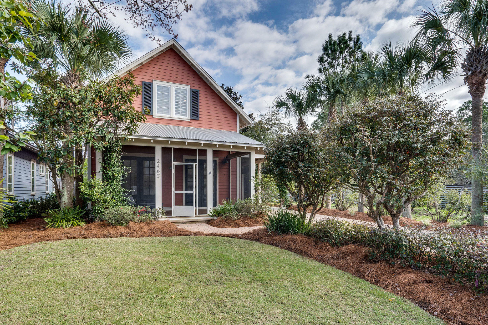 BUNGALOS AT SANDESTIN - Residential