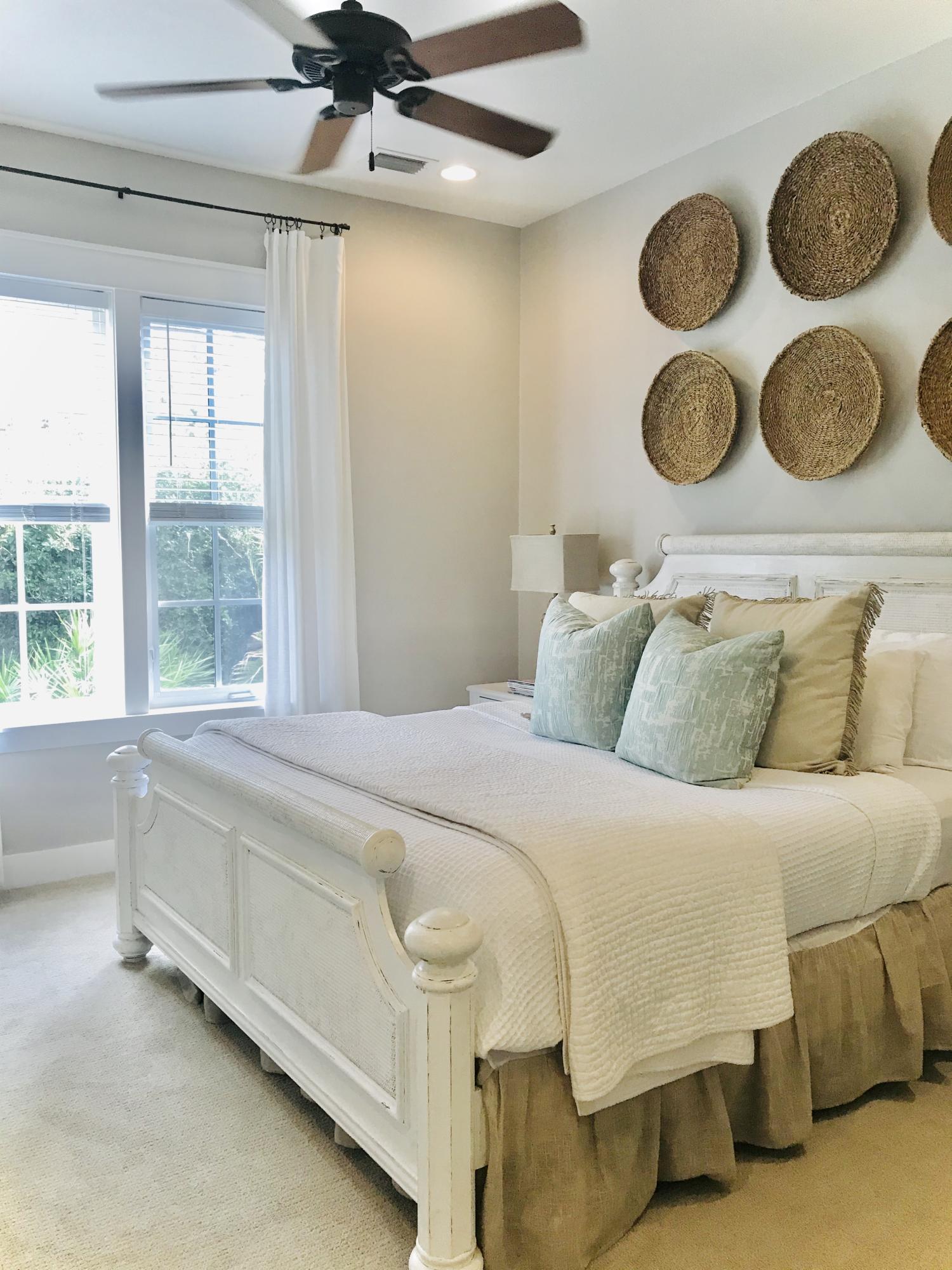 BUNGALOS AT SANDESTIN - Residential