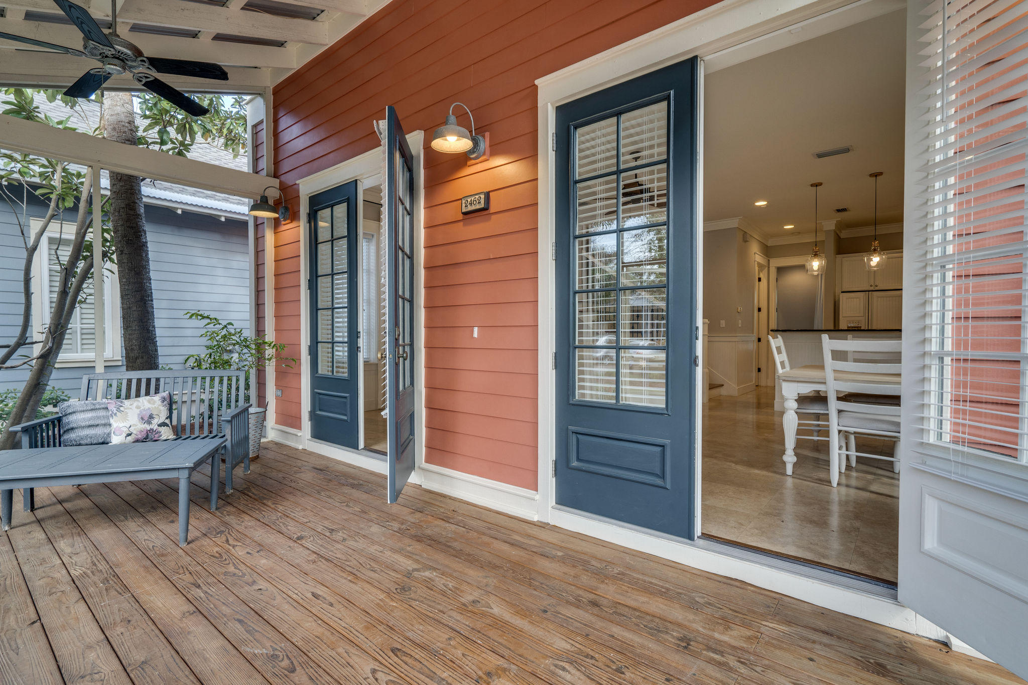 BUNGALOS AT SANDESTIN - Residential