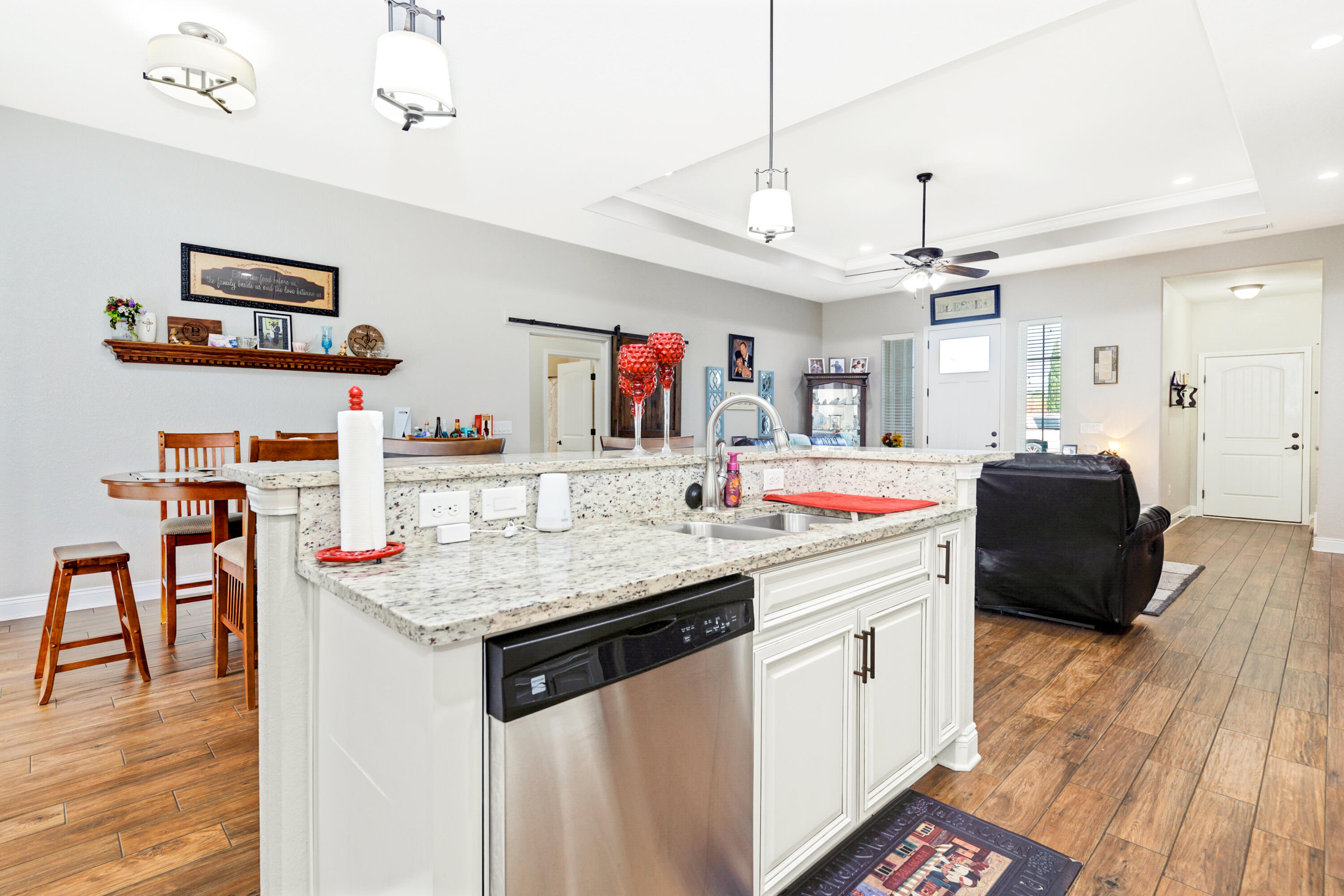 MAGNOLIA VILLAGE - Residential