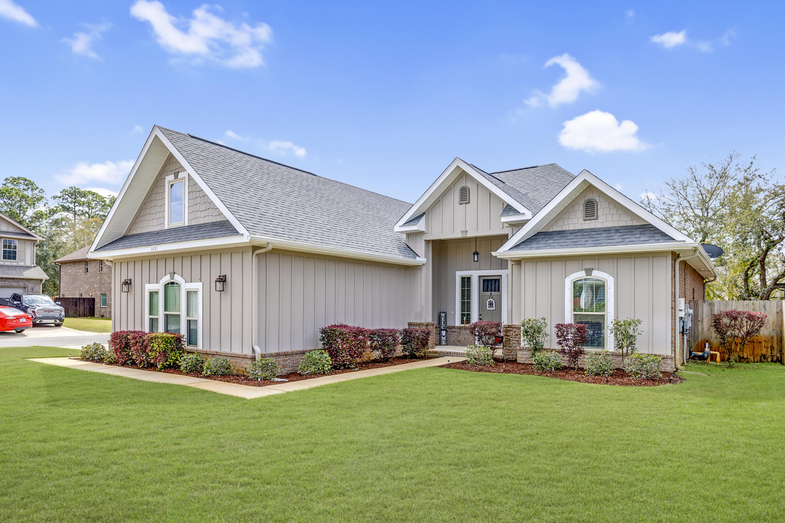 MAGNOLIA VILLAGE - Residential