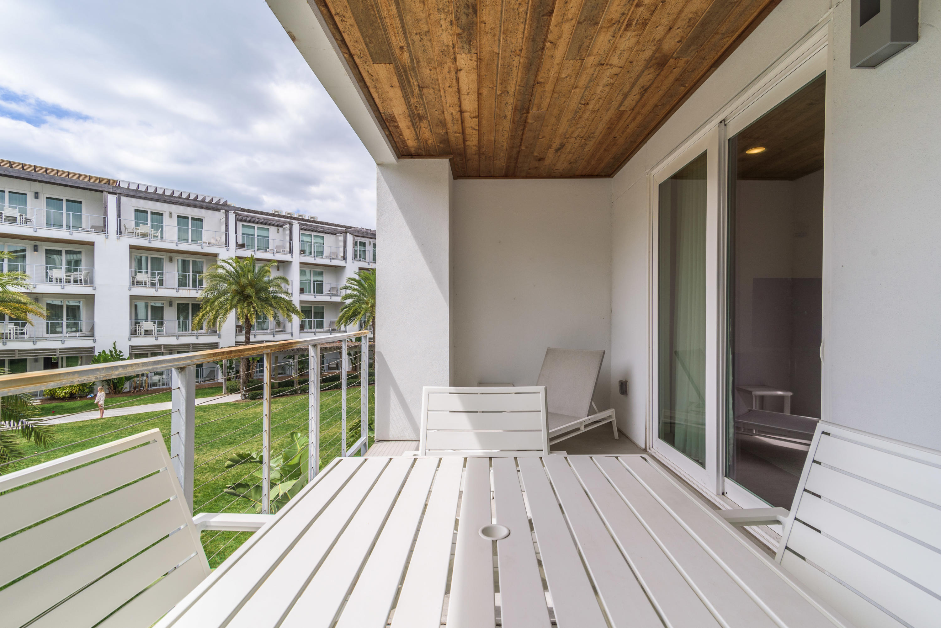 THE POINTE - Residential