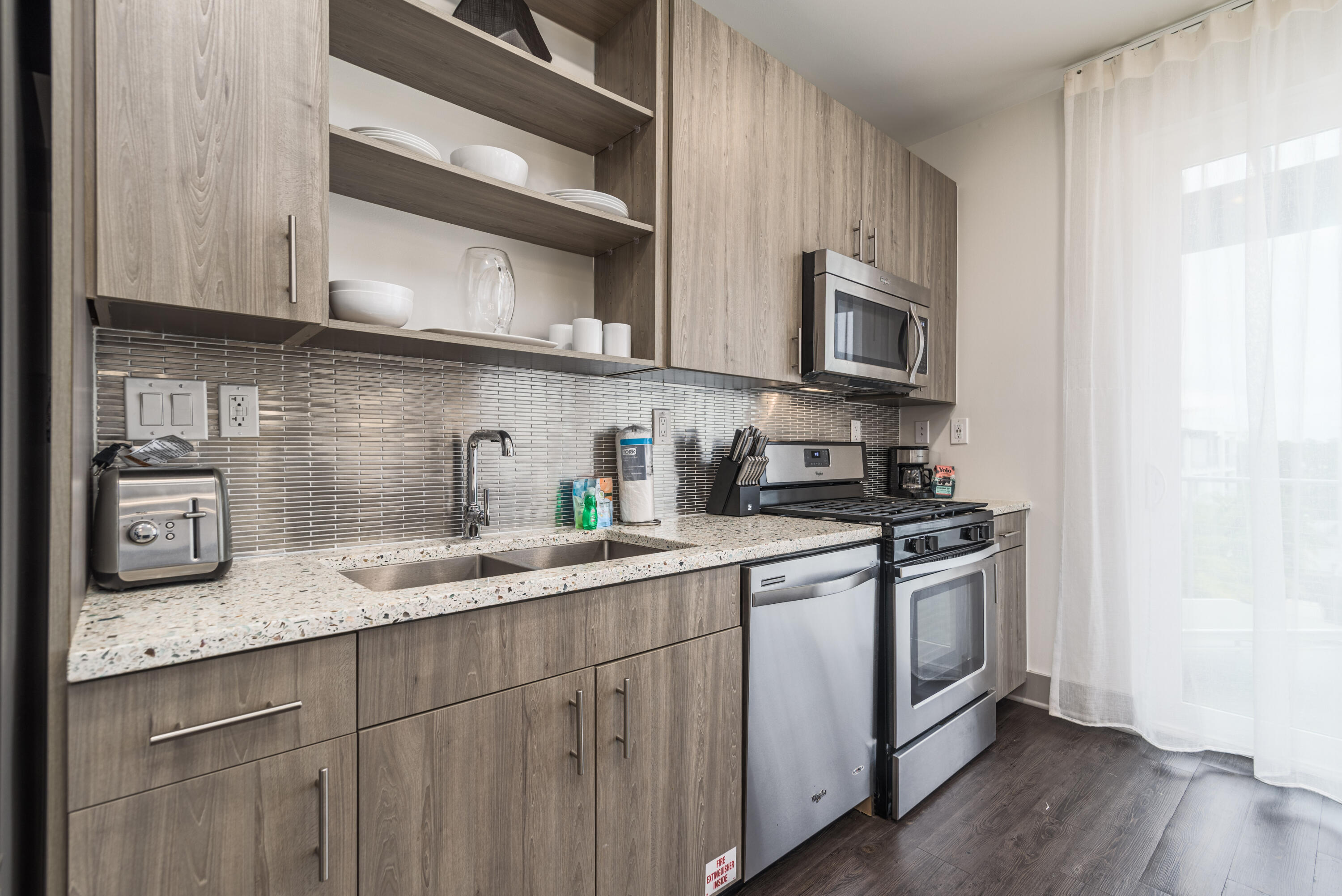 THE POINTE - Residential