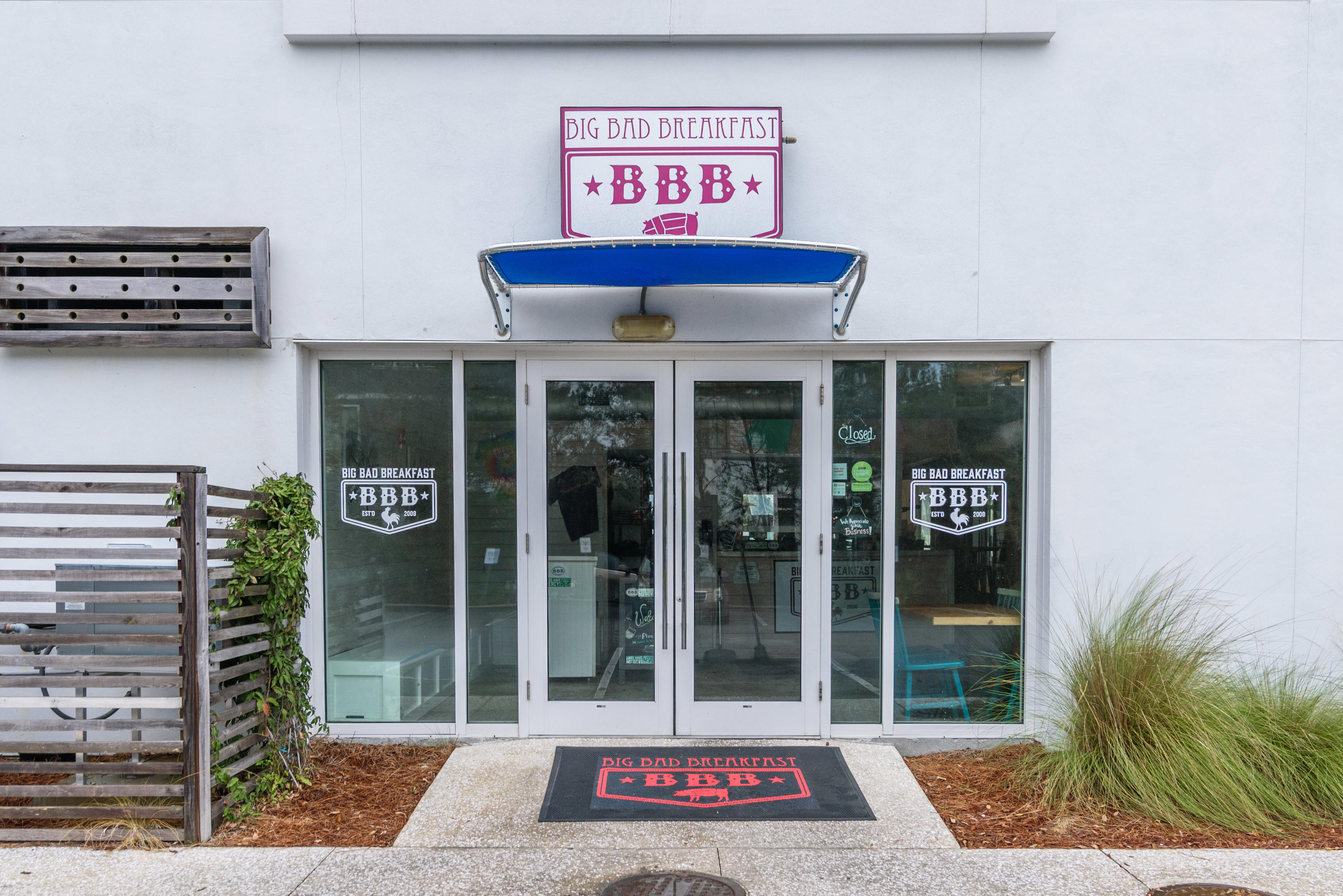 THE POINTE - Residential