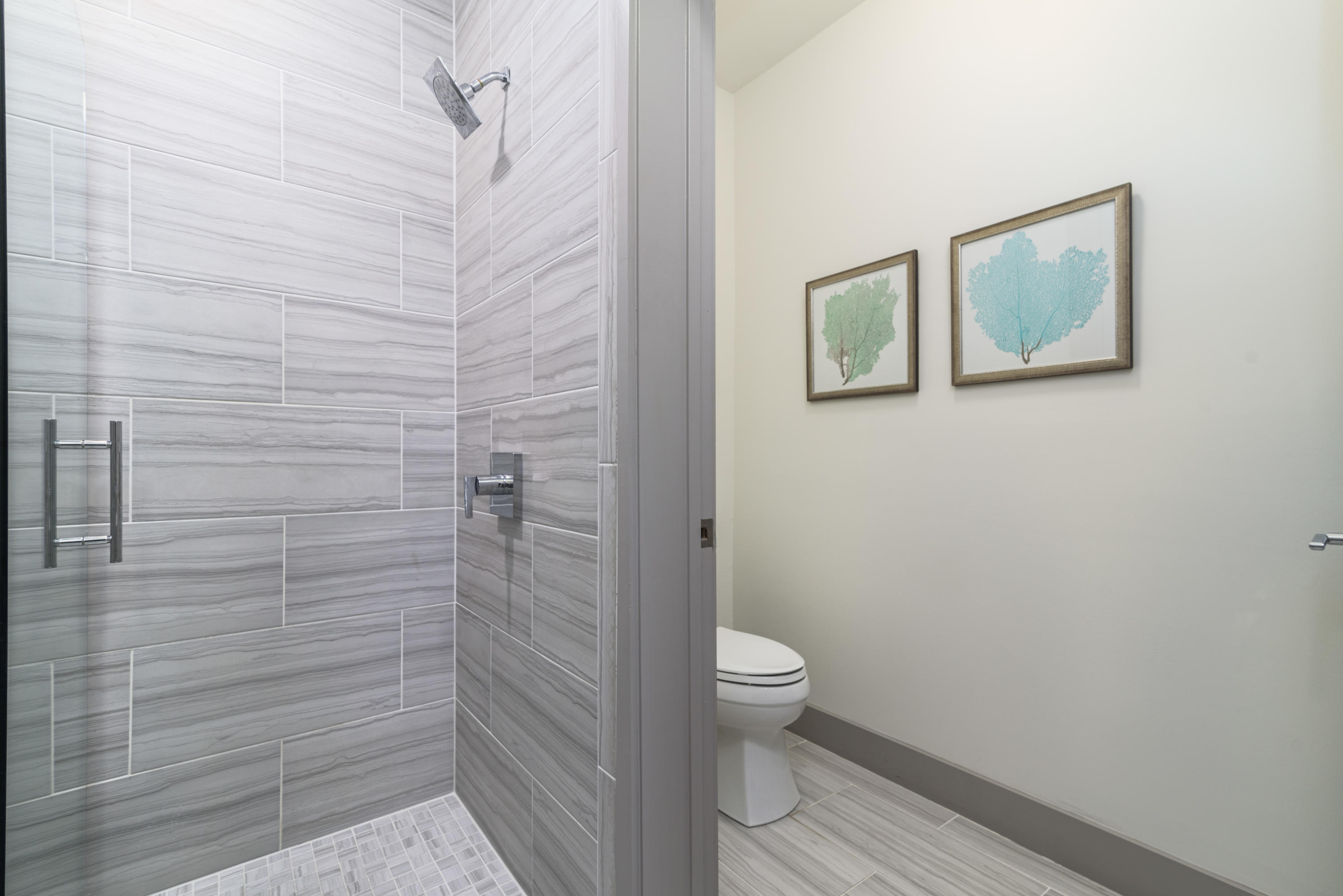 THE POINTE - Residential