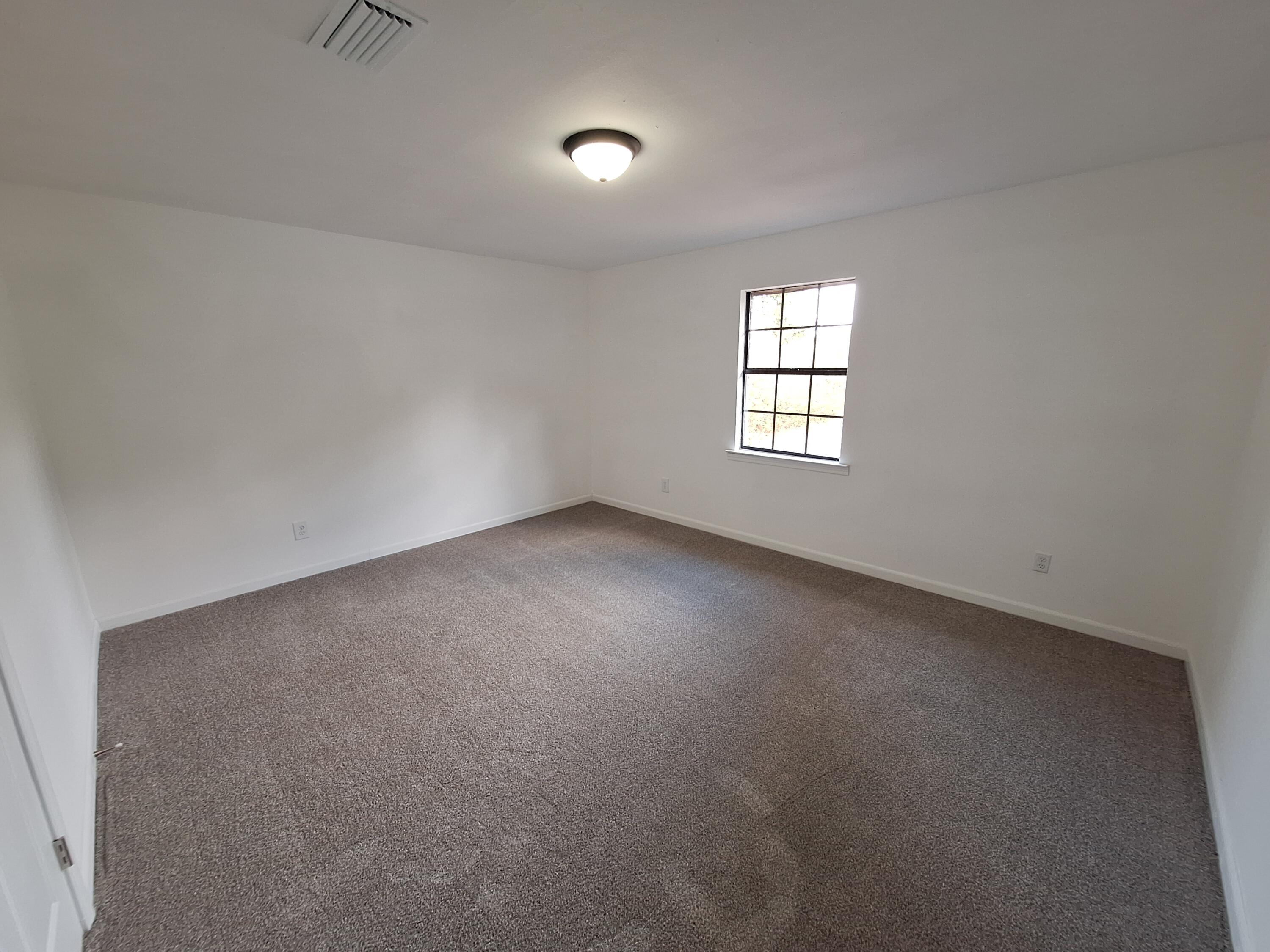 BRIDLE TRAIL ESTATES - Residential