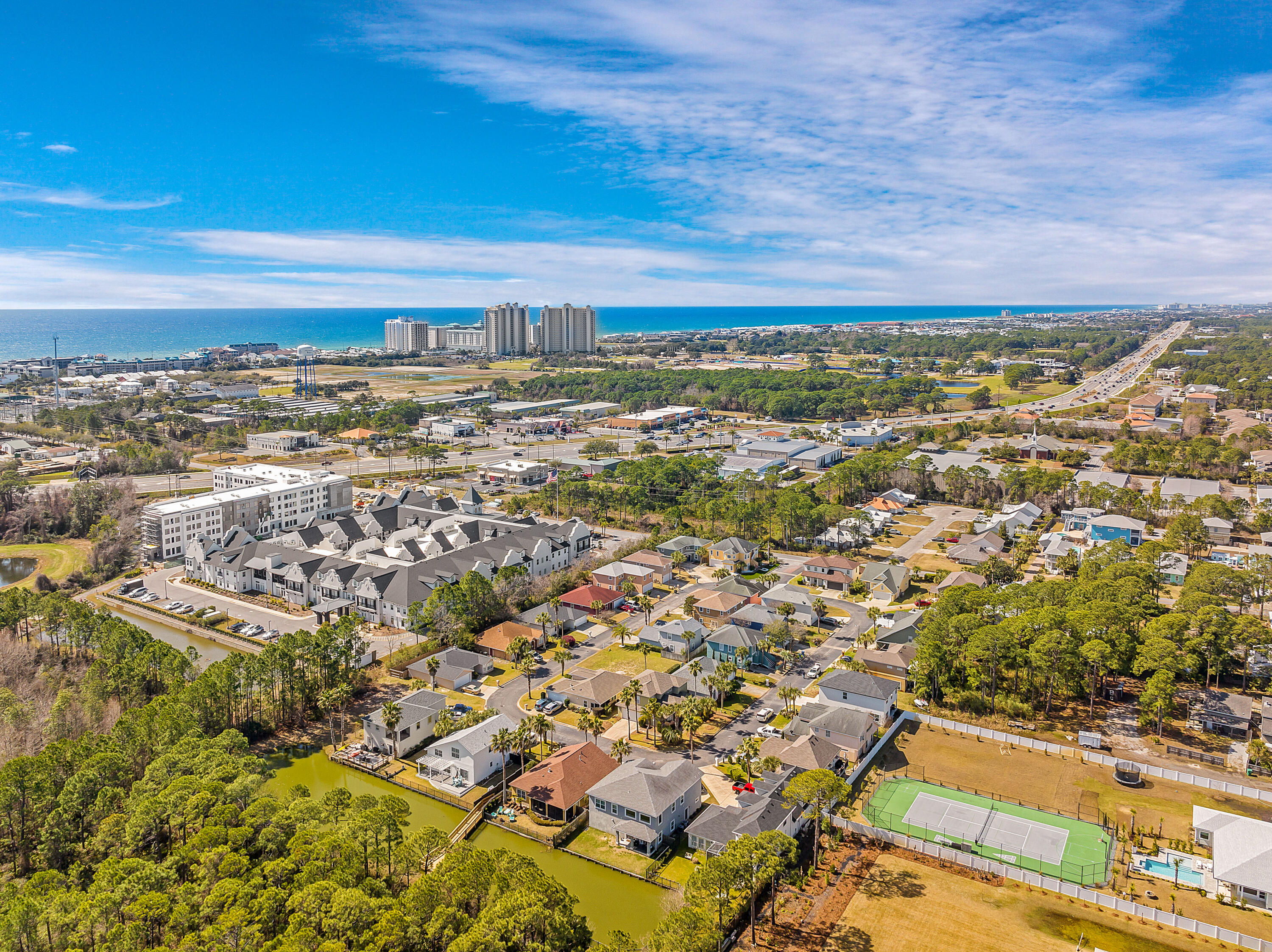 LEGION PARK LANDING - Residential