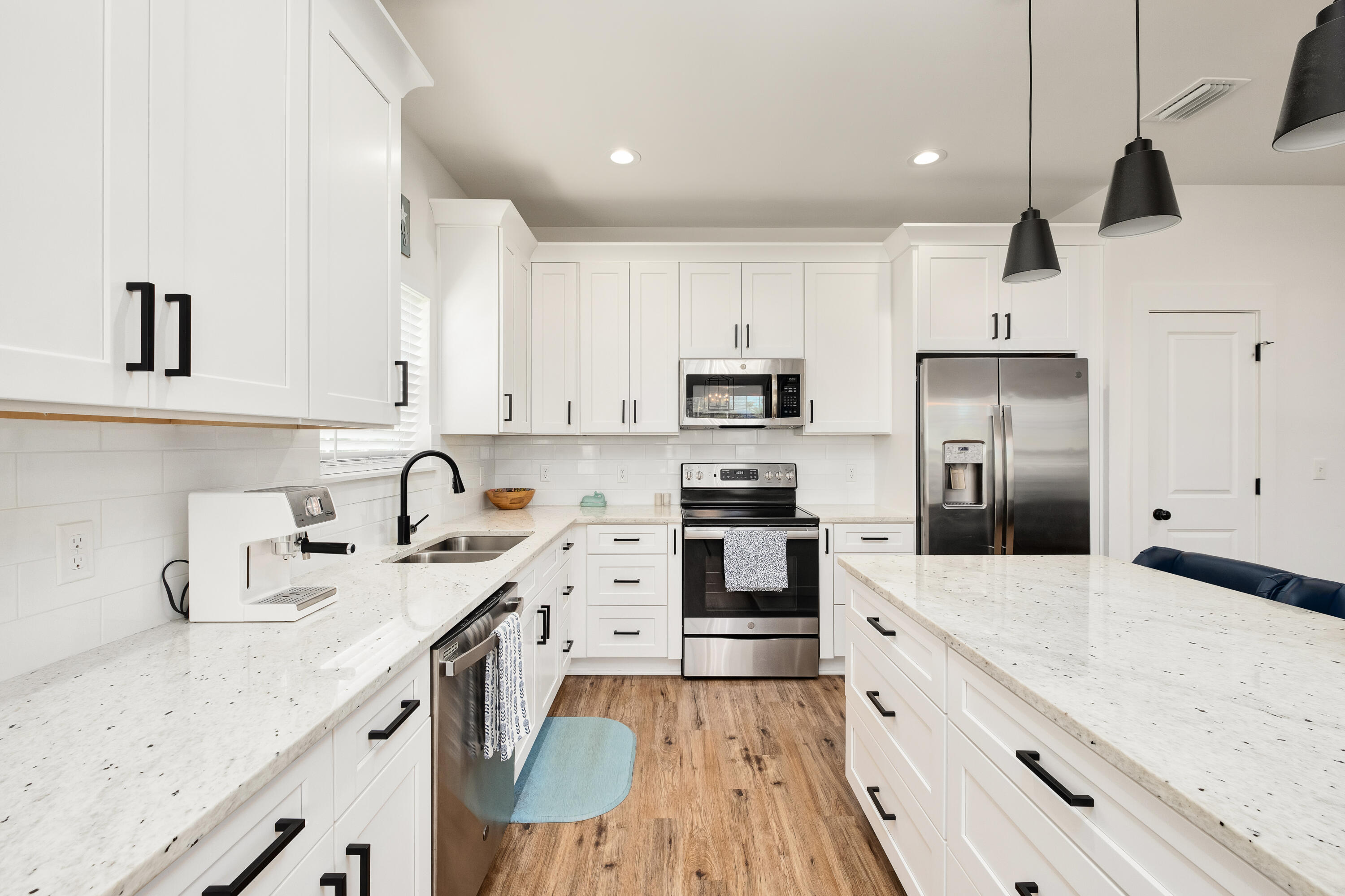 LEGION PARK LANDING - Residential
