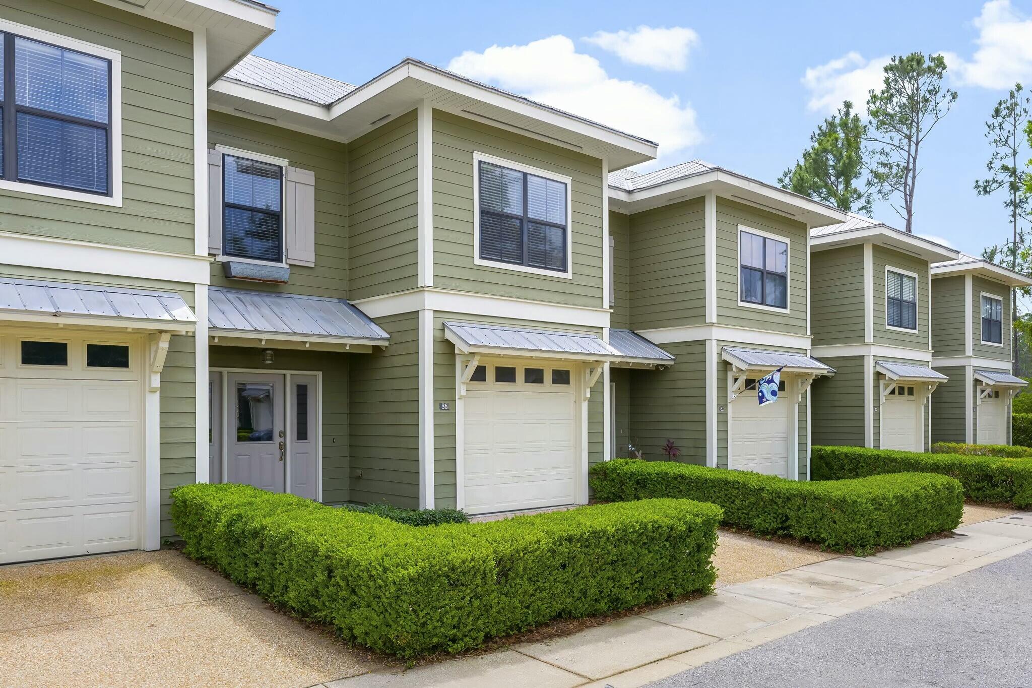 SOUTH HAVEN TOWNHOMES - Residential