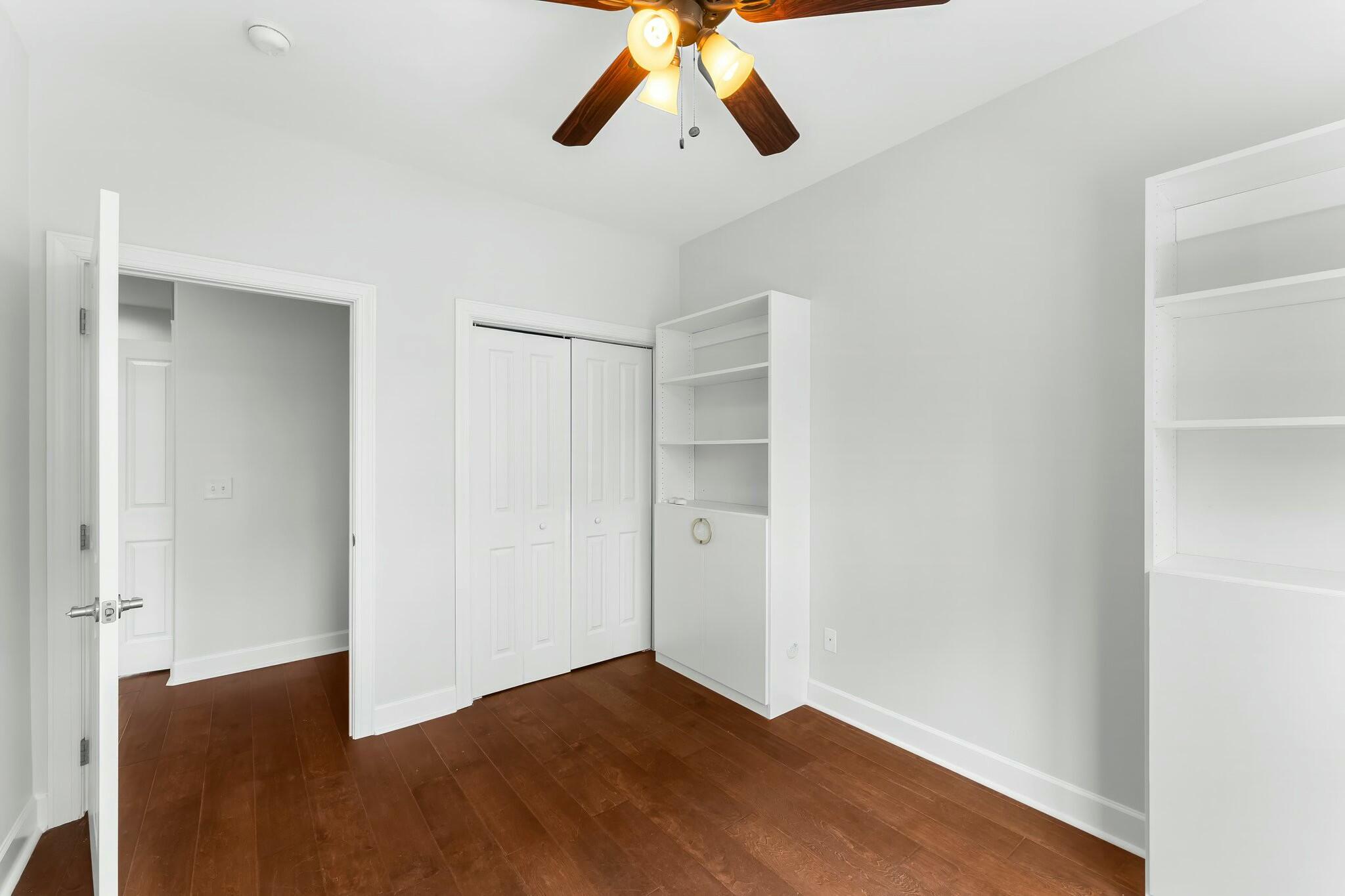 SOUTH HAVEN TOWNHOMES - Residential