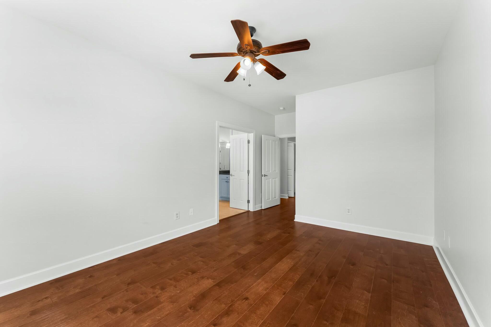 SOUTH HAVEN TOWNHOMES - Residential