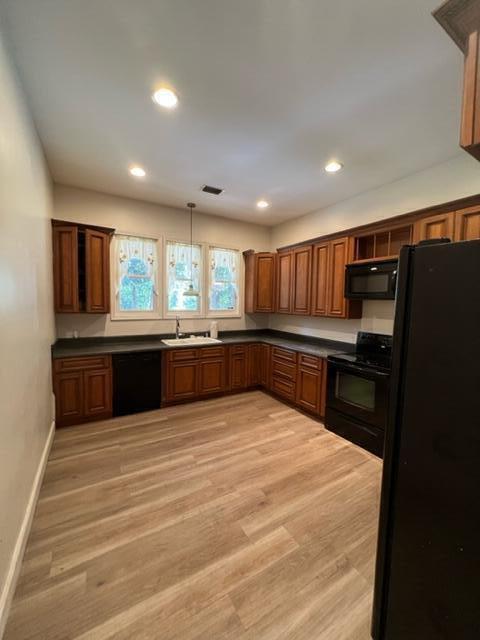 METES & BOUNDS - Residential Lease