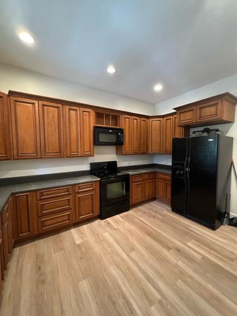 METES & BOUNDS - Residential Lease