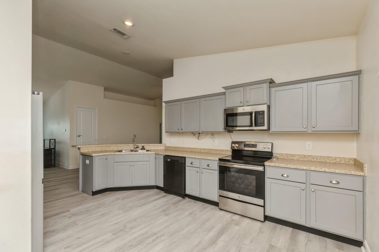 Lafayette Creek Landing - Residential