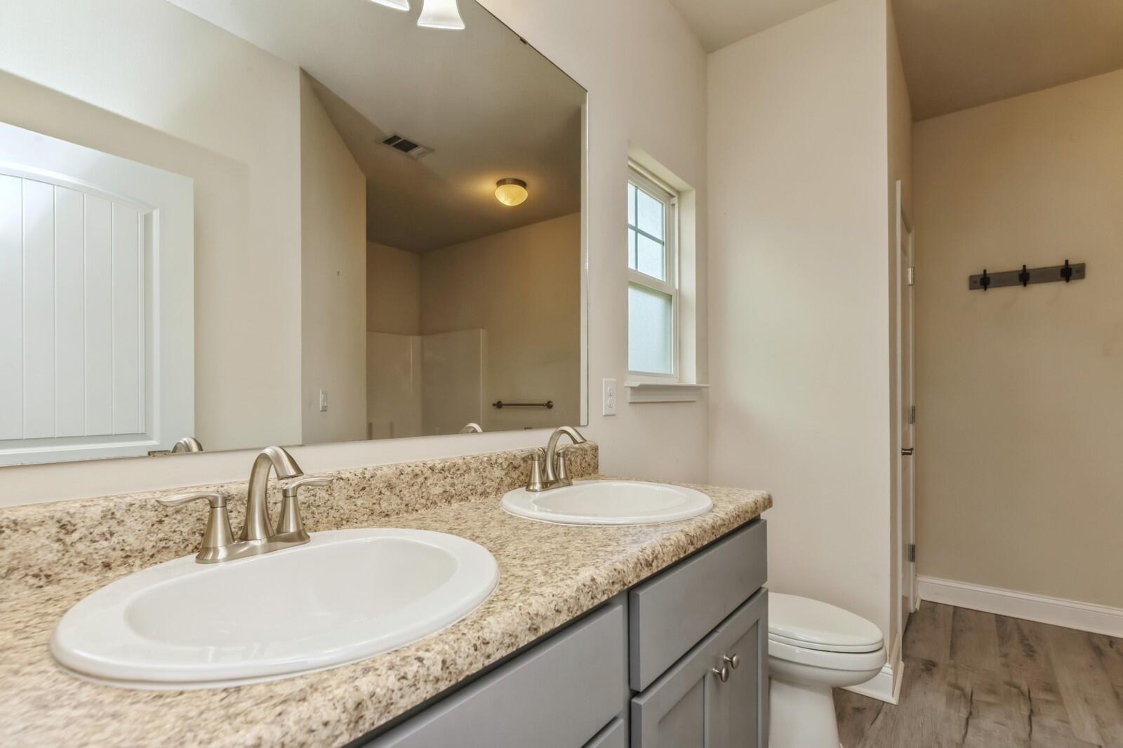 Lafayette Creek Landing - Residential