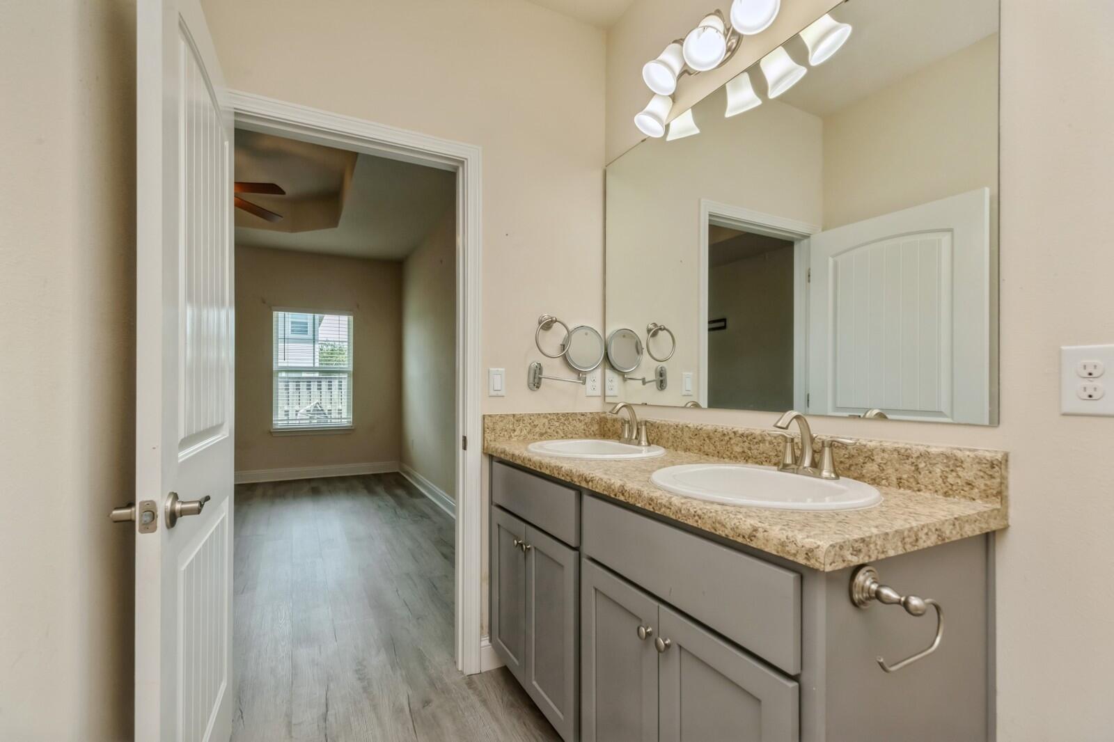 Lafayette Creek Landing - Residential