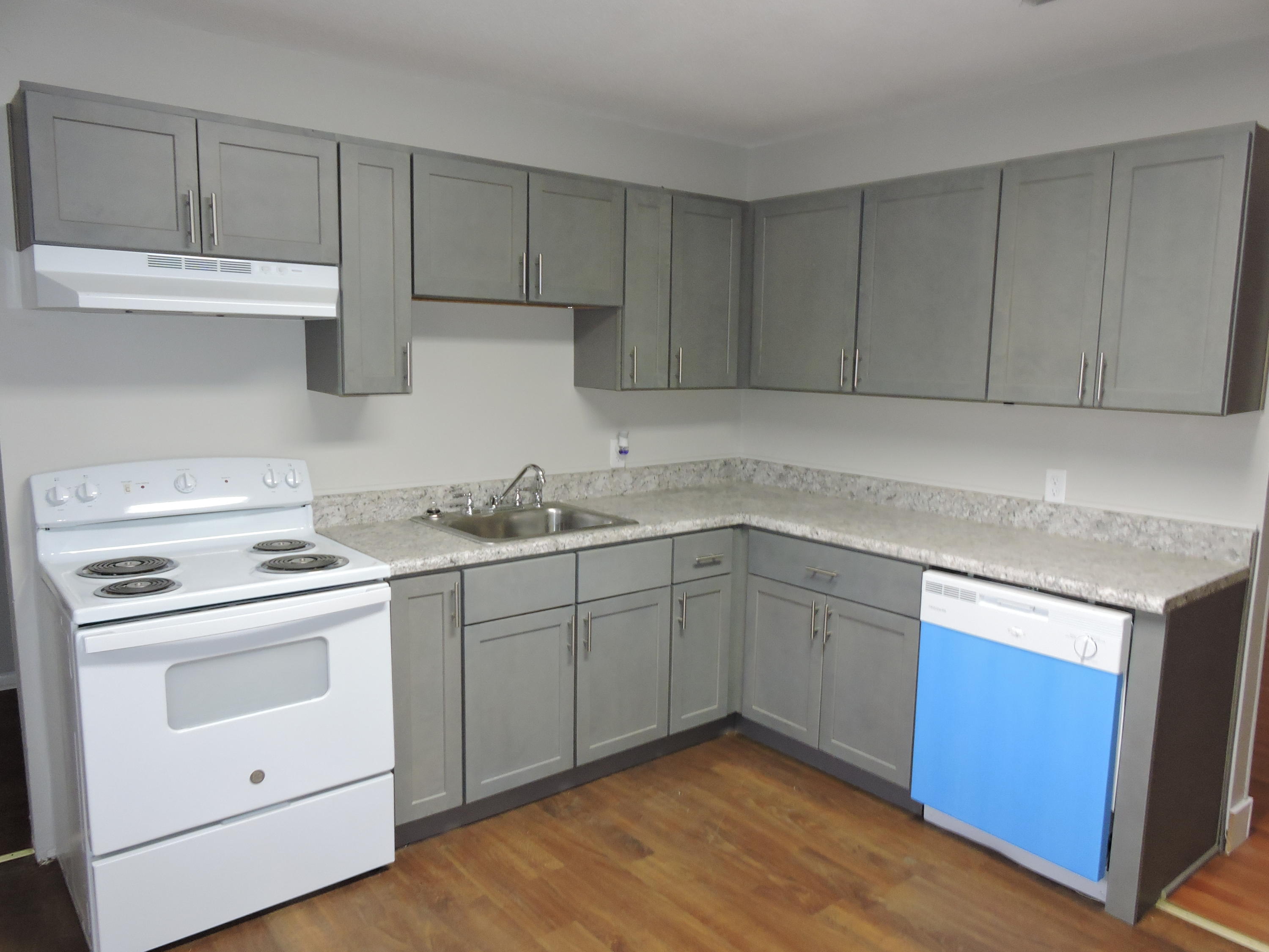 CRESTVIEW - Residential Lease