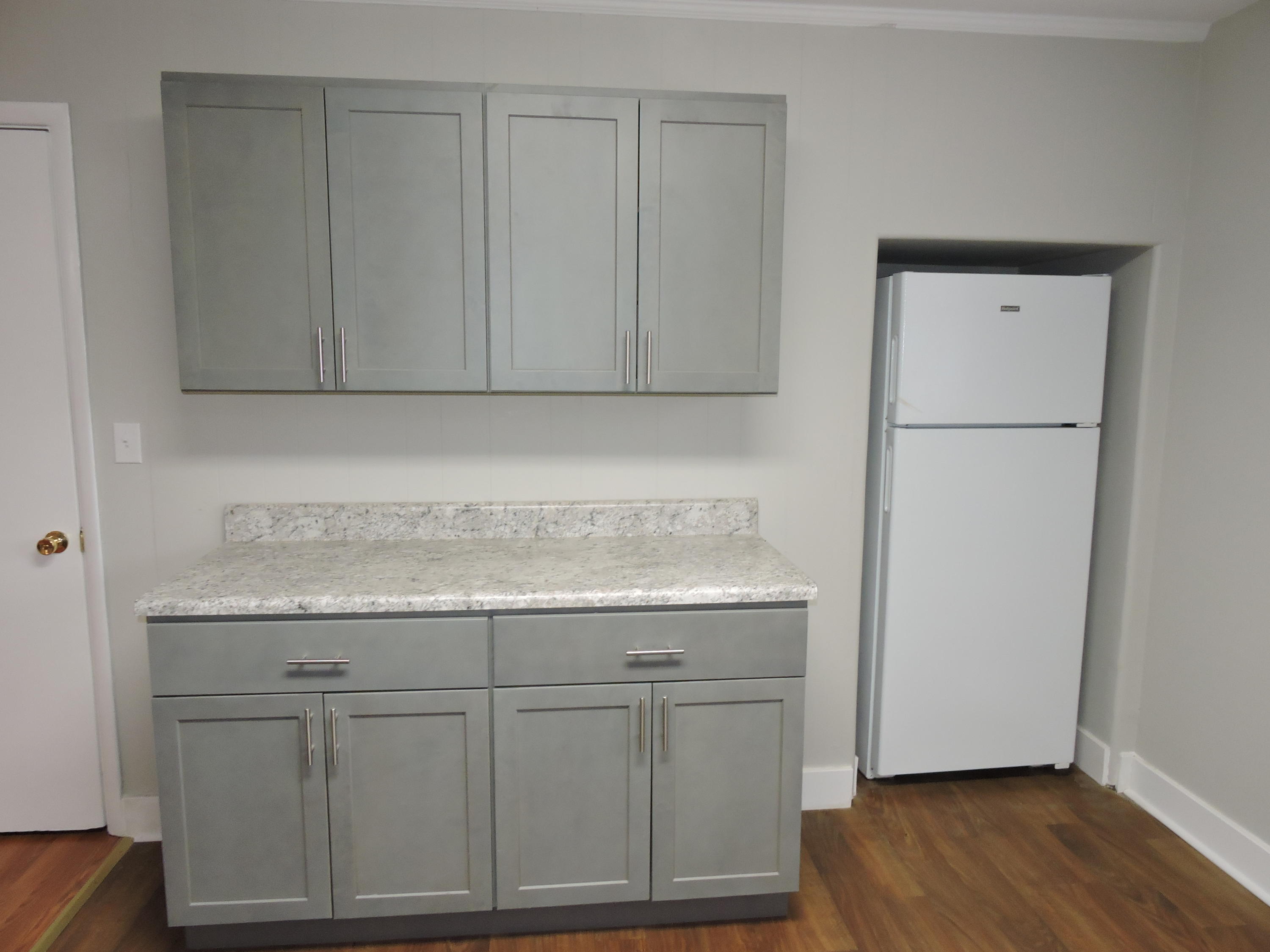 CRESTVIEW - Residential Lease