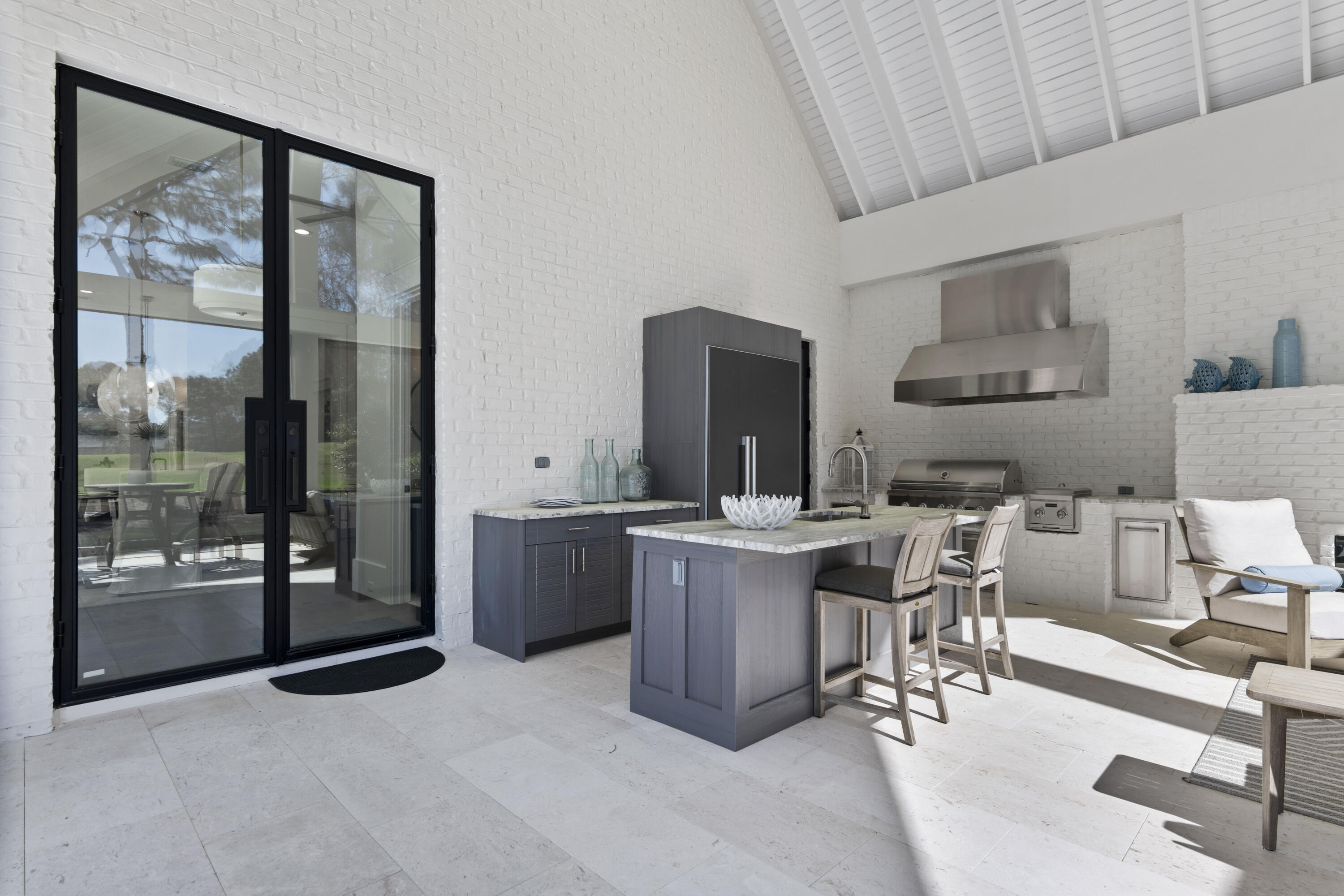 BURNT PINE - Residential