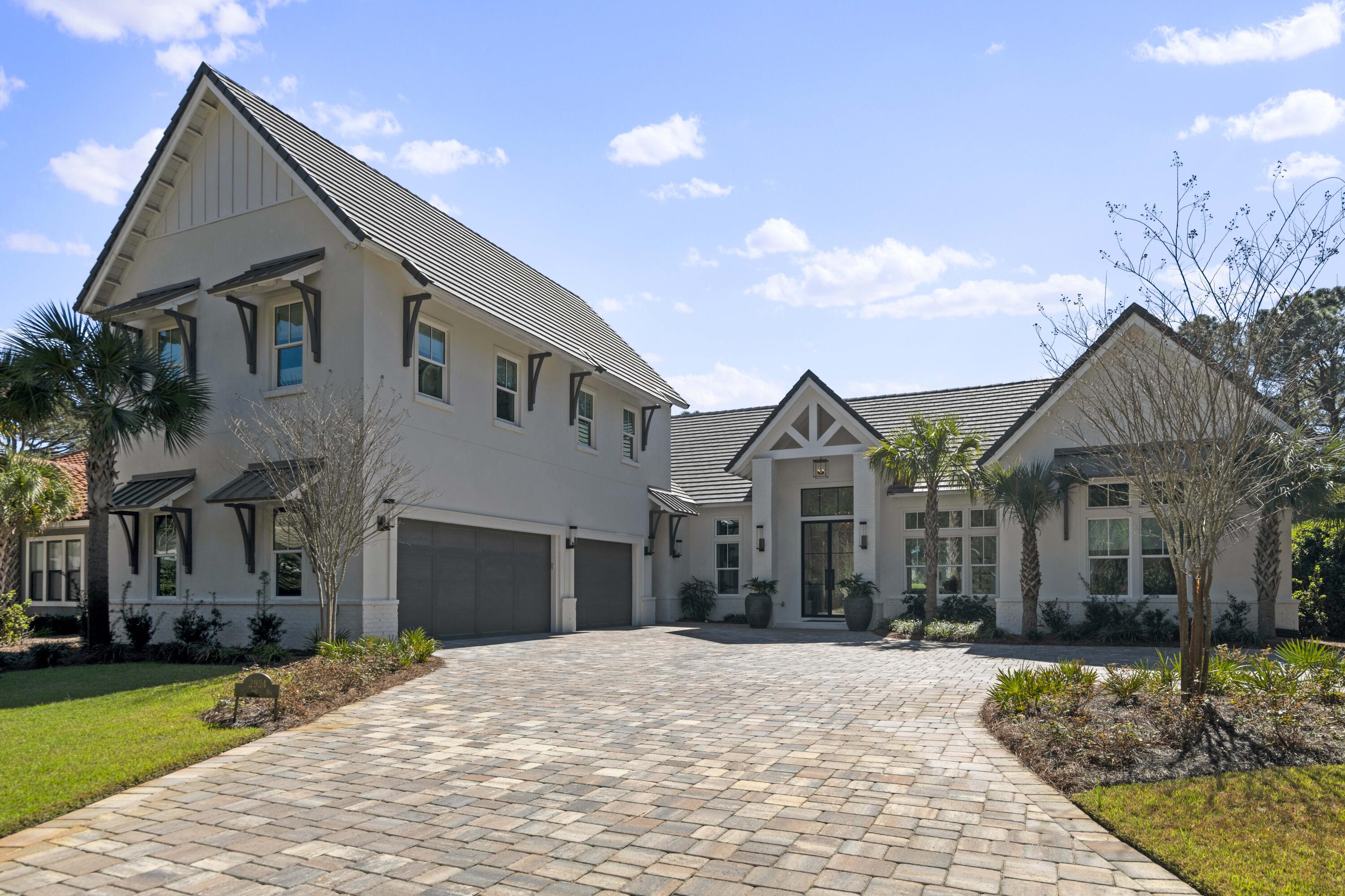 BURNT PINE - Residential