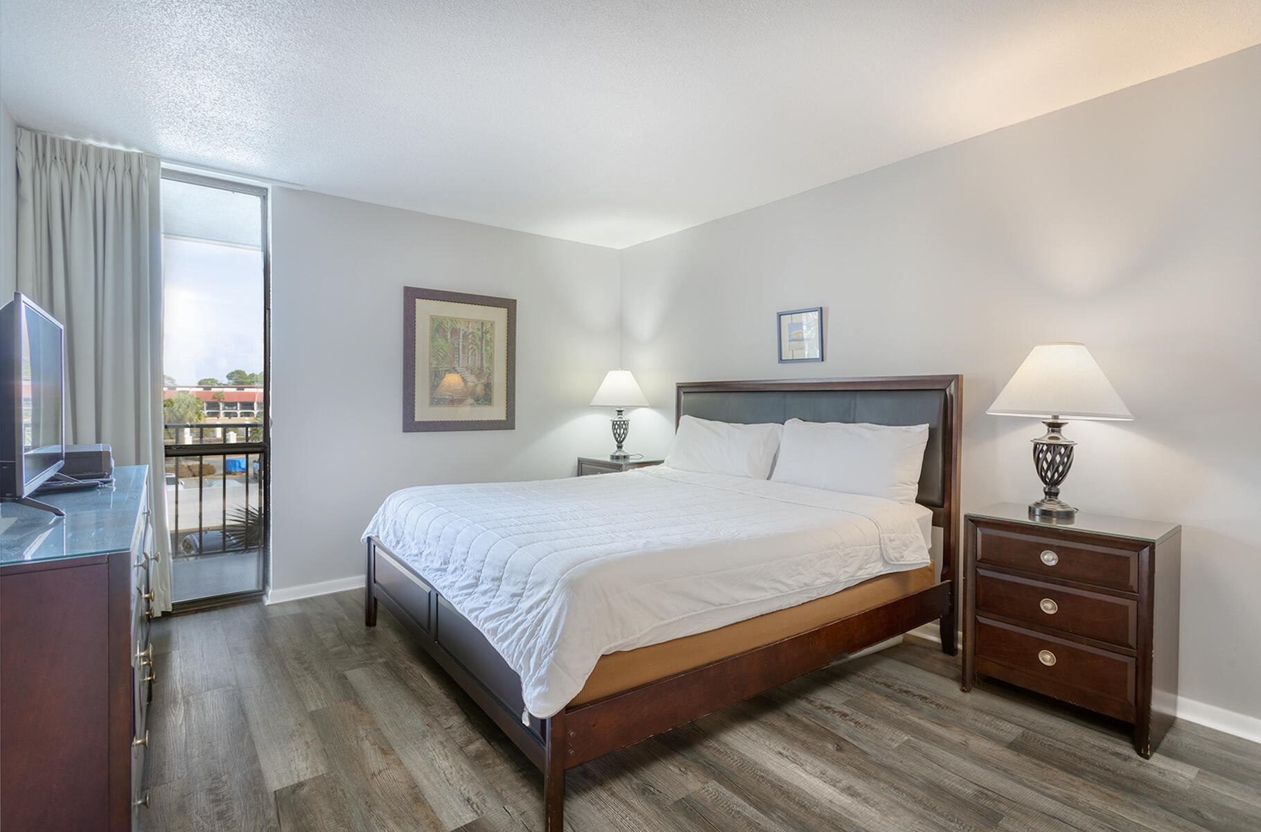 LEEWARD/WINDWARD CONDO - Residential