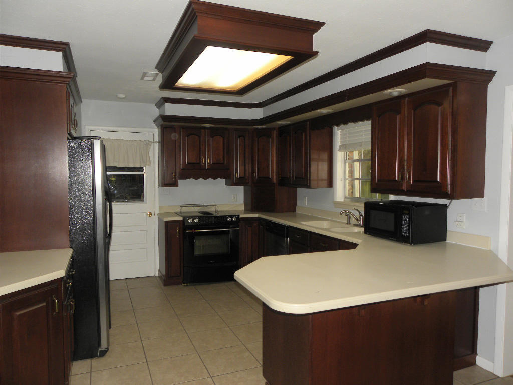 COLONY ESTATES - Residential