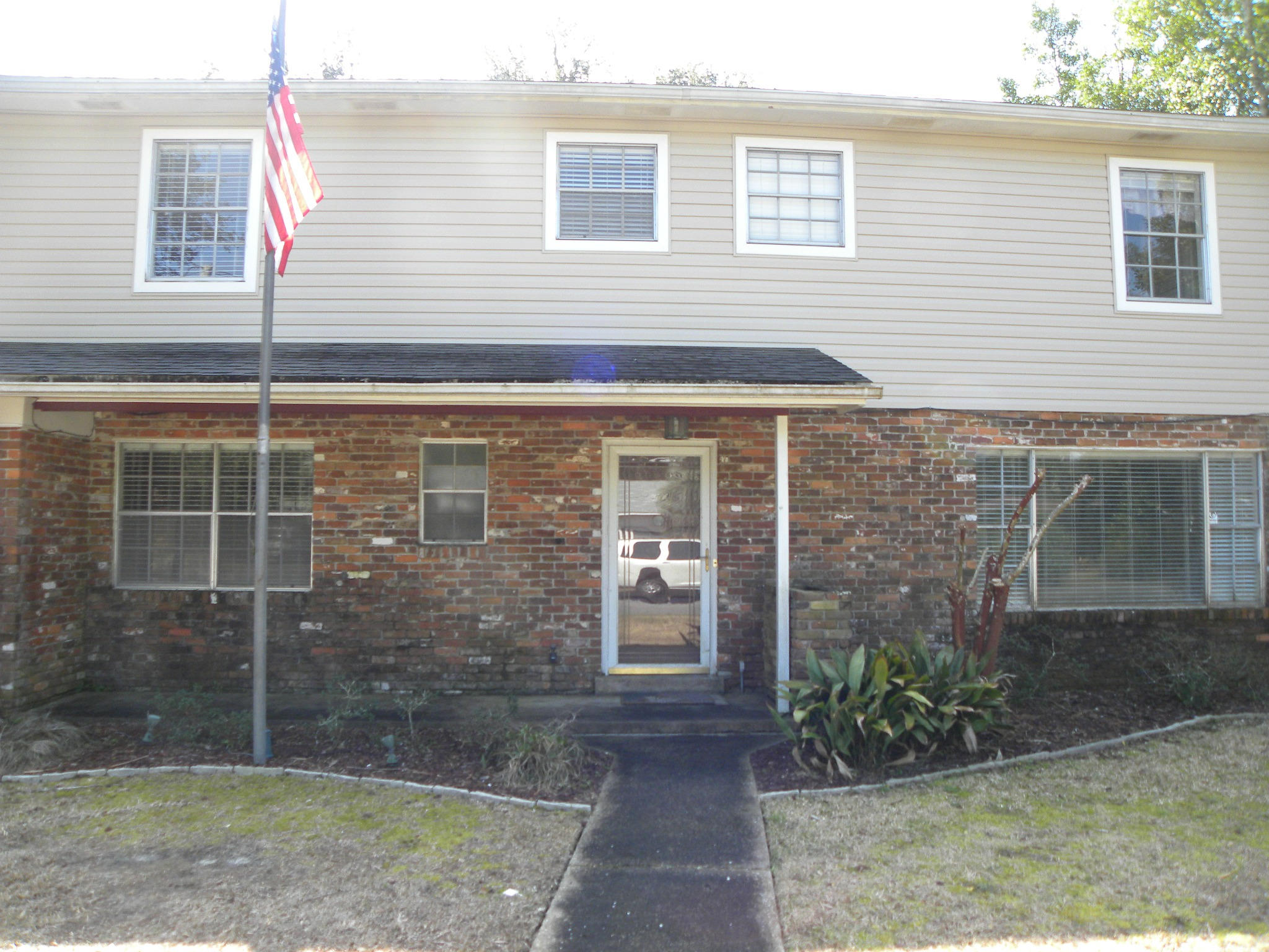 COLONY ESTATES - Residential