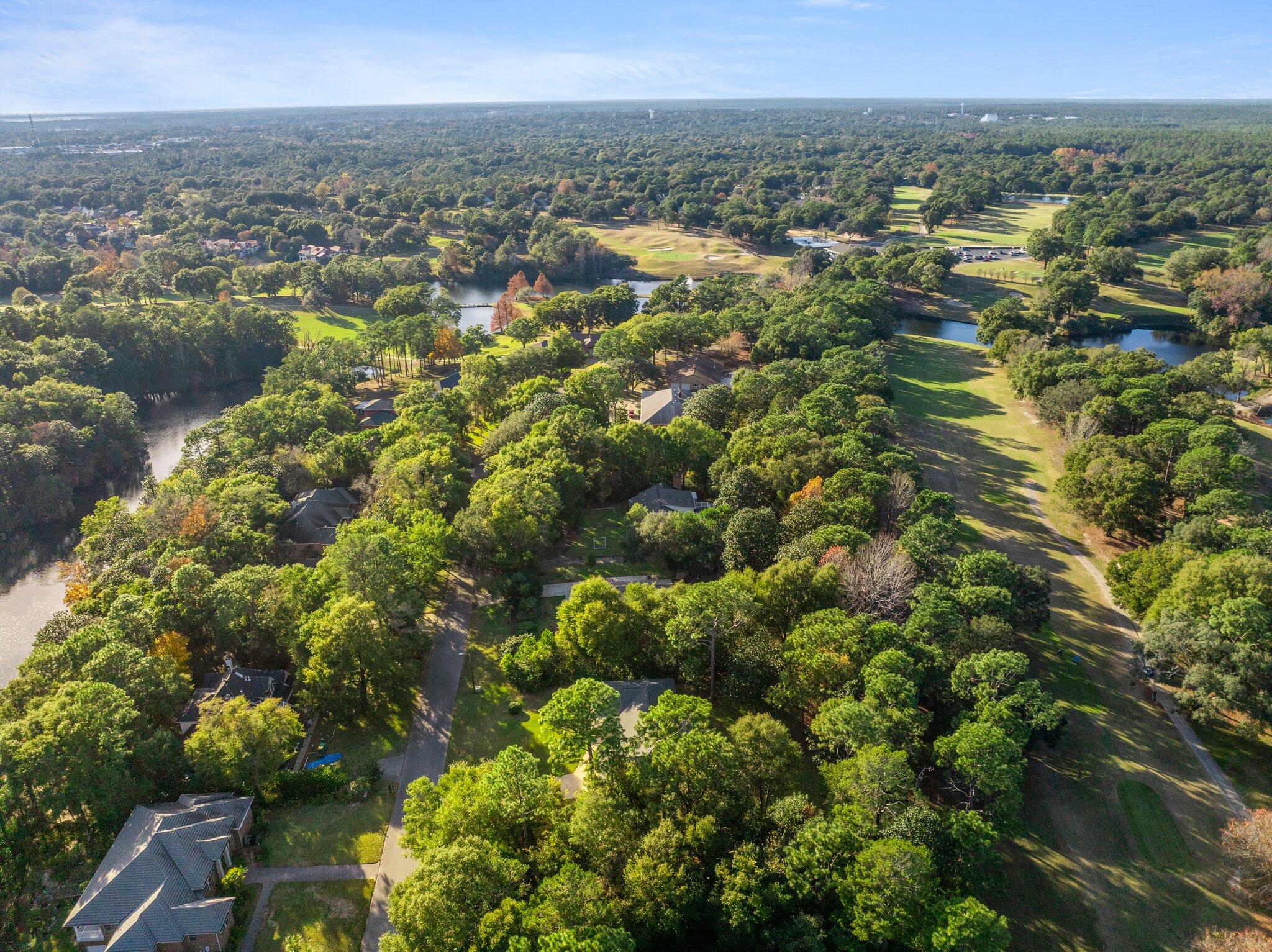 ROCKY BAYOU COUNTRY CLUB ESTATES 1 - Residential