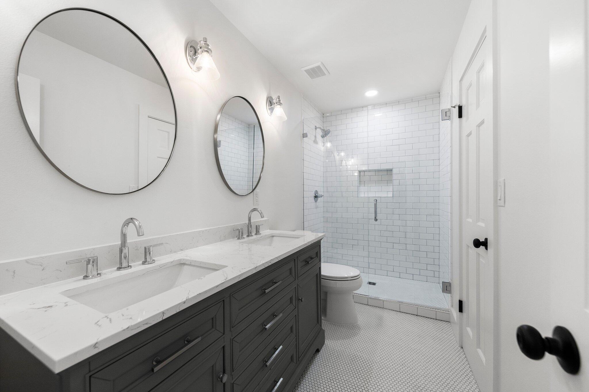 ROCKY BAYOU COUNTRY CLUB ESTATES 1 - Residential