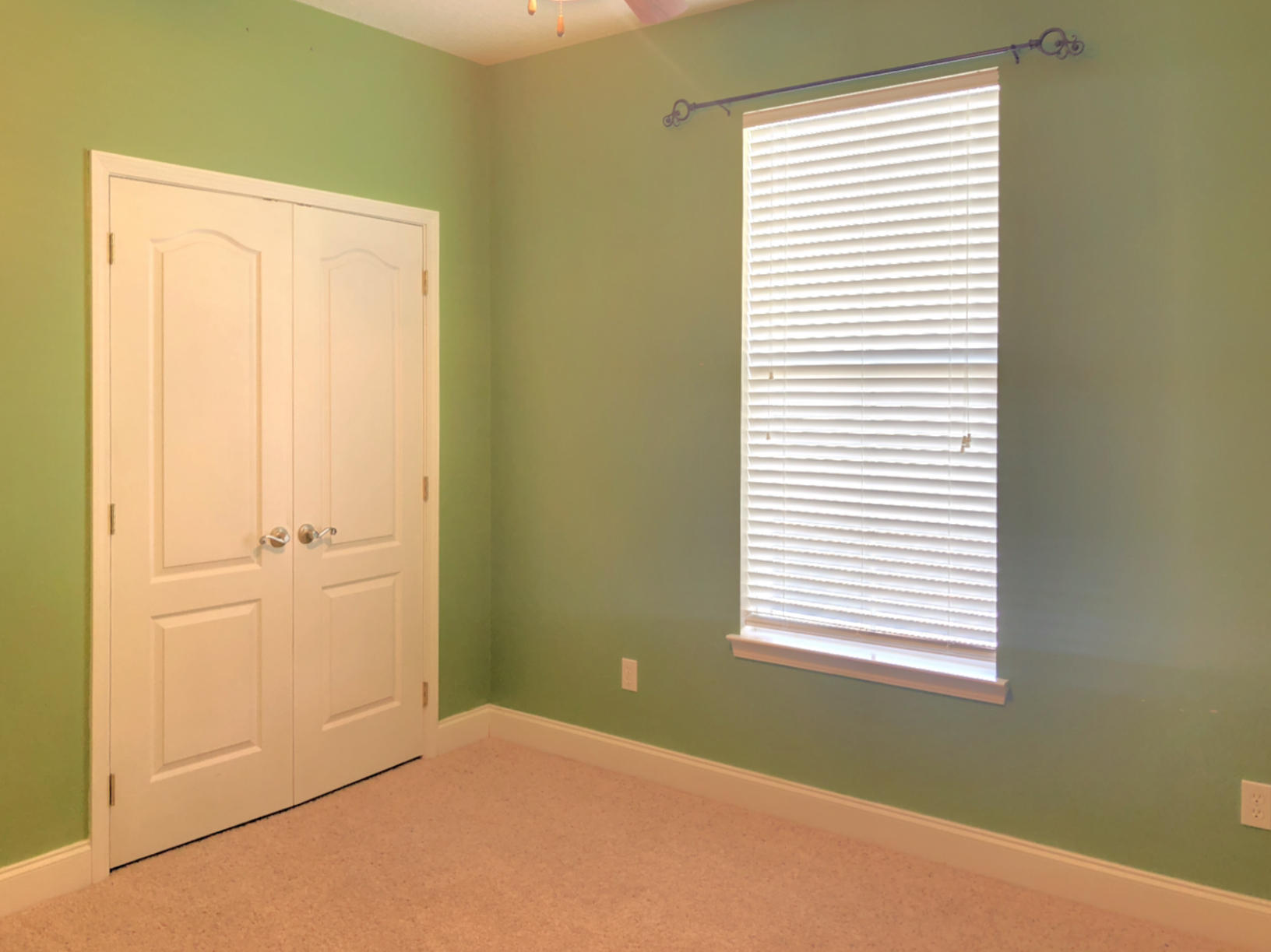 TRAILWOOD ESTATES - Residential