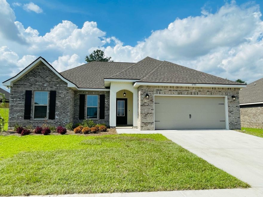 The RAVENSWOOD V B in Patriot Ridge community offers a 4 bedroom, 2 full bathroom, open design. Upgrades added (list attached). Features: double vanity, garden tub, separate shower, and 2 walk-in closets in the master bath, kitchen island, covered front porch and rear patio, recessed lighting, crown molding, ceiling fans in living room and master bedroom, framed mirrors, smart connect Wi-Fi thermostat, smoke and carbon monoxide detectors, landscaping, architectural 30-year shingles, flood lights, and more! Energy Efficient Features: electric water heater, kitchen appliance package with a electric range, vinyl low E MI windows, and more!