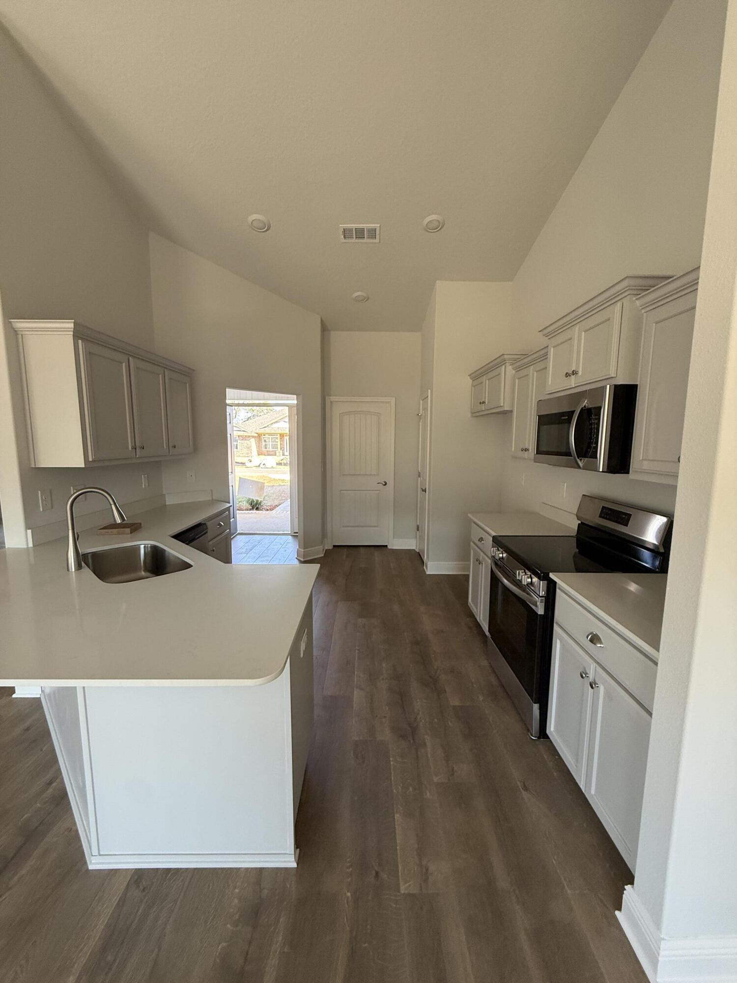 Ashton View - Residential